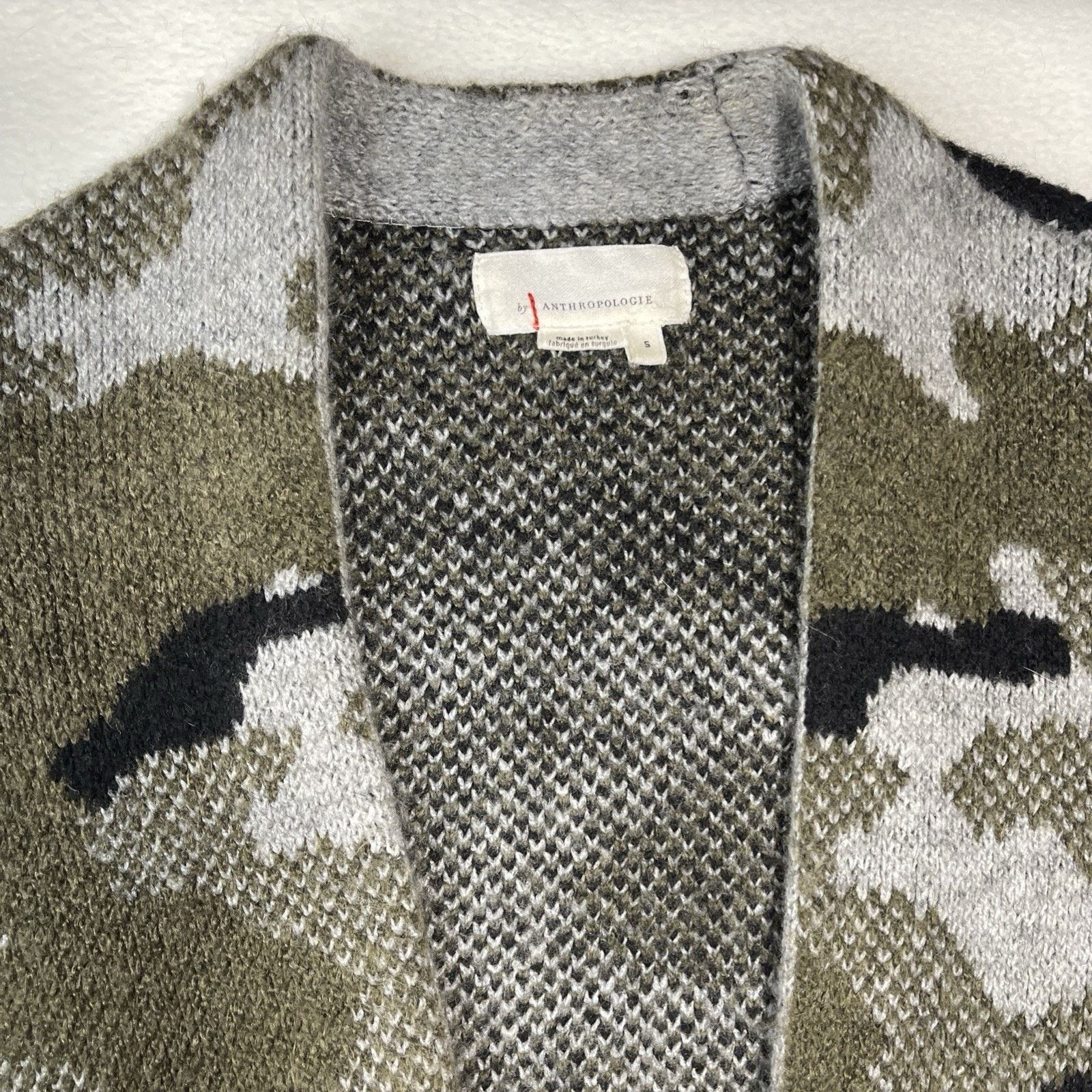 Anthropologie Anthropologie Camo Cardigan Sweater SM Size S / US 4 / IT 40 - 2 Thumbnail