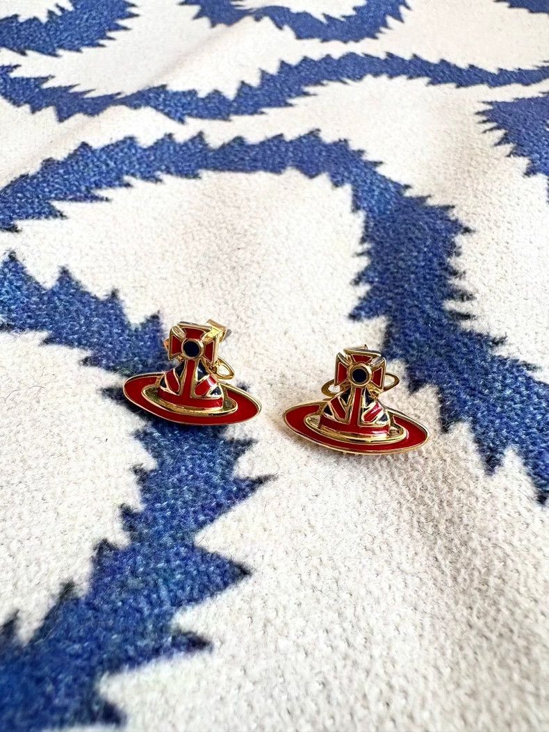 Vivienne Westwood Vivienne Westwood Vintage Red and Gold Jack Enamel and Eng Size ONE SIZE - 1 Thumbnail