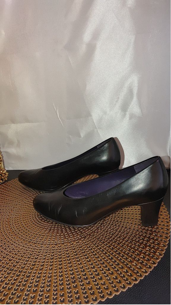 VANELI Vaneli Size 8.5W Size US 8.5 / IT 38.5 - 1 Thumbnail