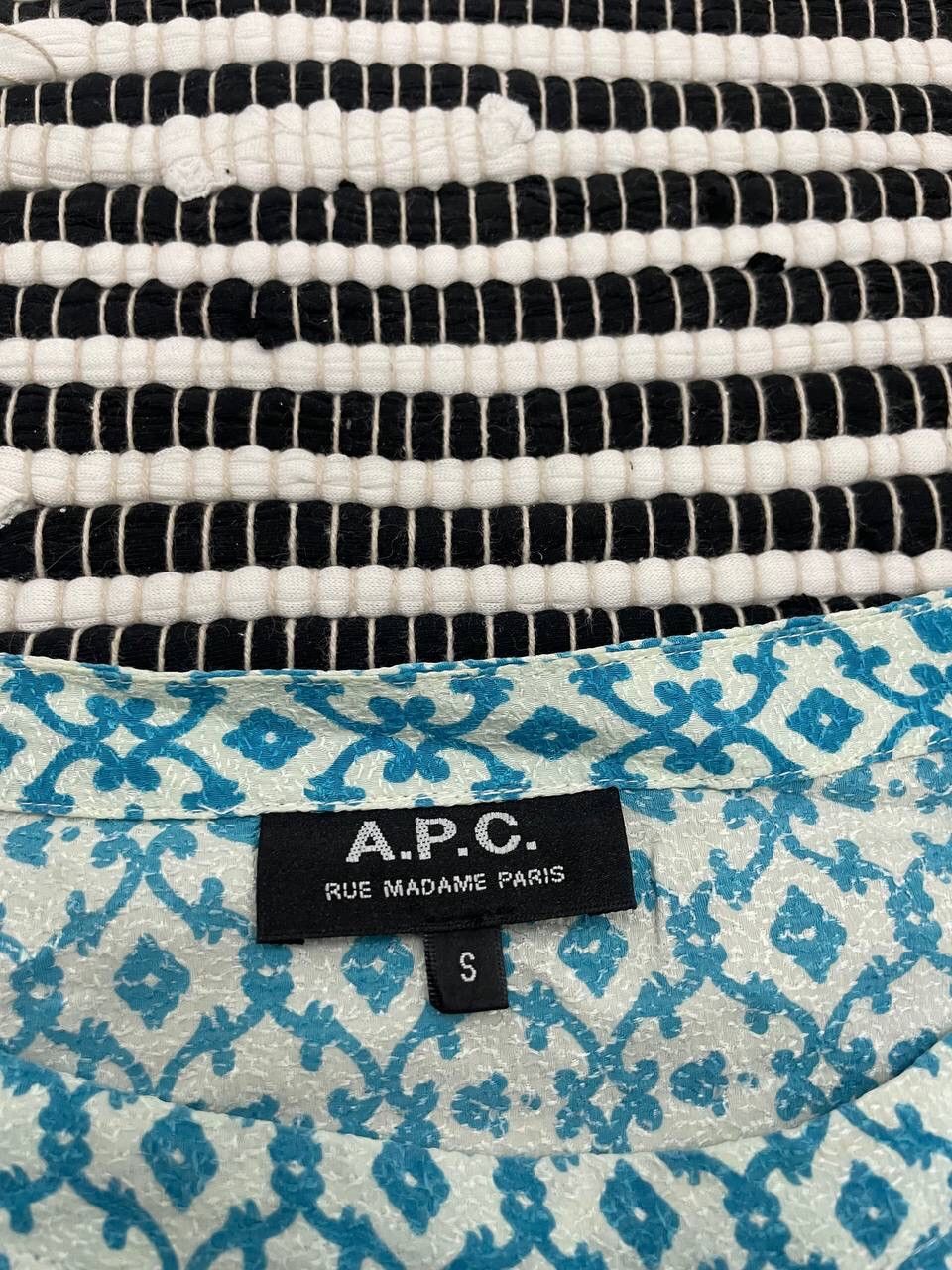 A.P.C. × Japanese Brand × Vintage Crazy A.P.C. Women Silk Tank Top Tee T-Shirt Y2K Size S / US 4 / IT 40 - 5 Thumbnail