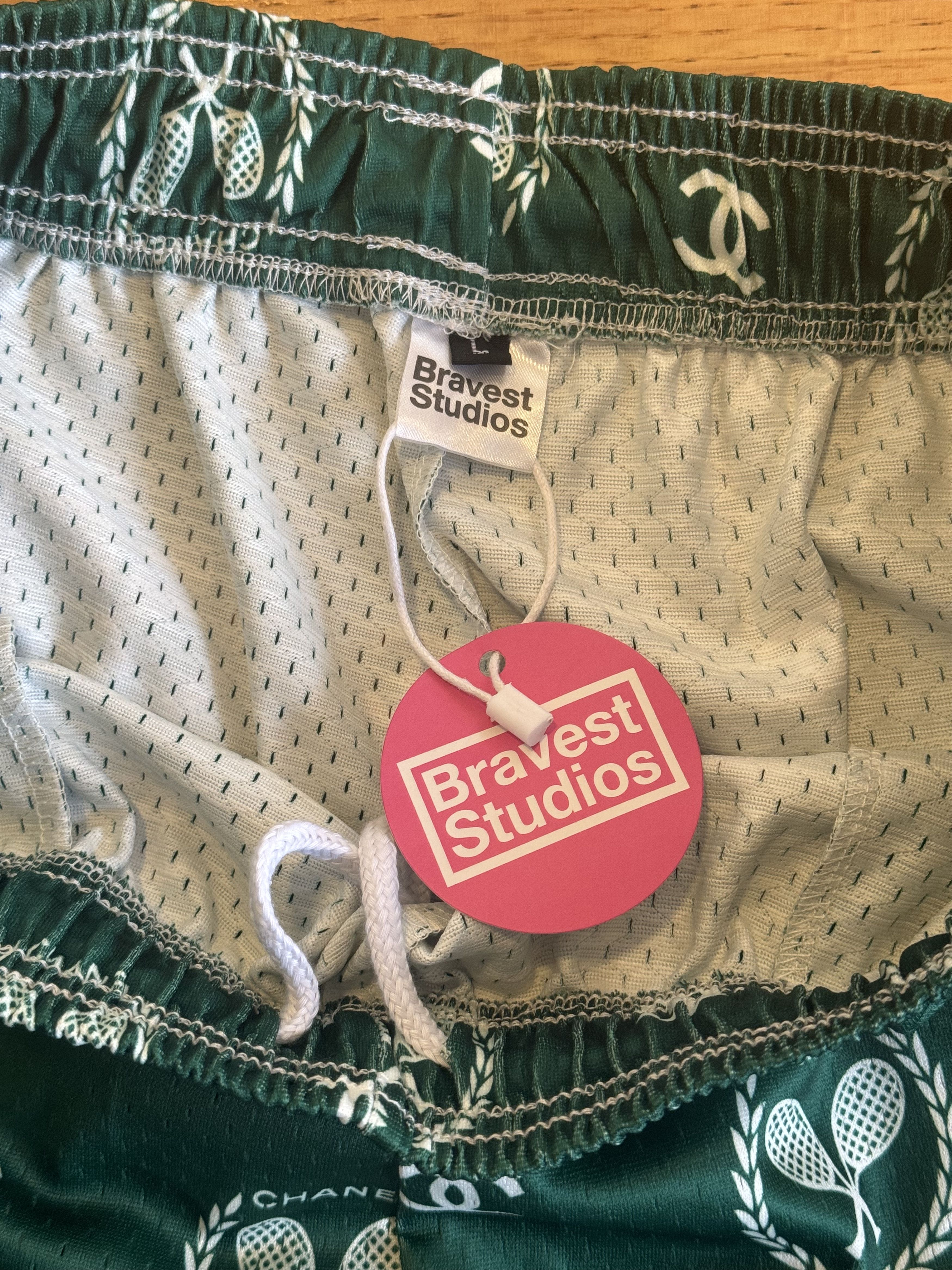 Bravest Studios Bravest Studios Chanel Tennis Shorts Green Size L Size US 34 / EU 50 - 3 Thumbnail