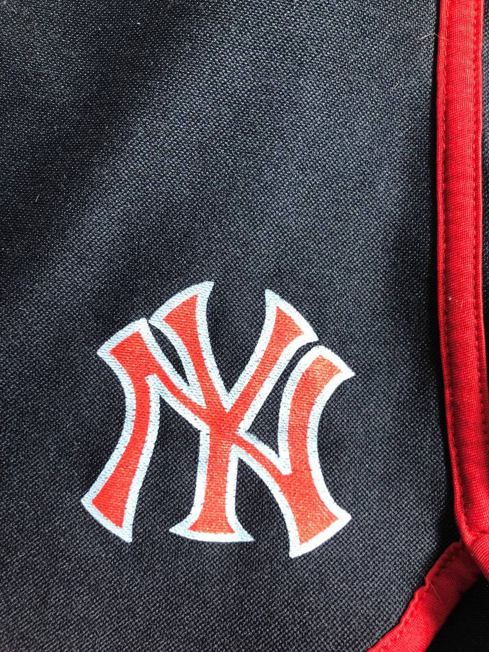 New York Yankees Vintage 90’s Sweatshirt Shorts New York Yankees Size US 32 / EU 48 - 24 Thumbnail