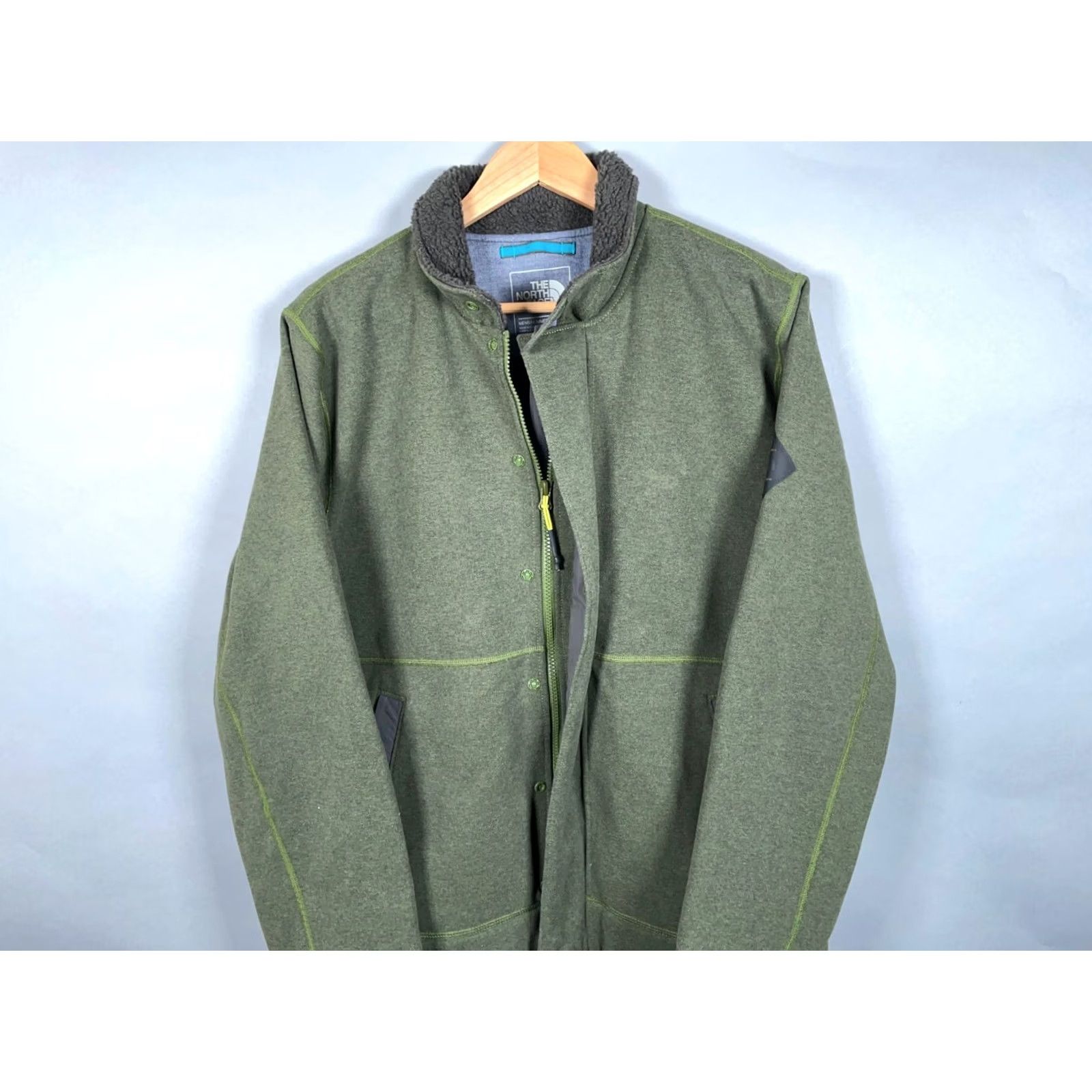 The North Face The North Face Jacket Men's Large Olive Green Bomber Jacket Lined Sherpa Zip Up Regular Fit Baggy? Size US L / EU 52-54 / 3 - 4 Thumbnail