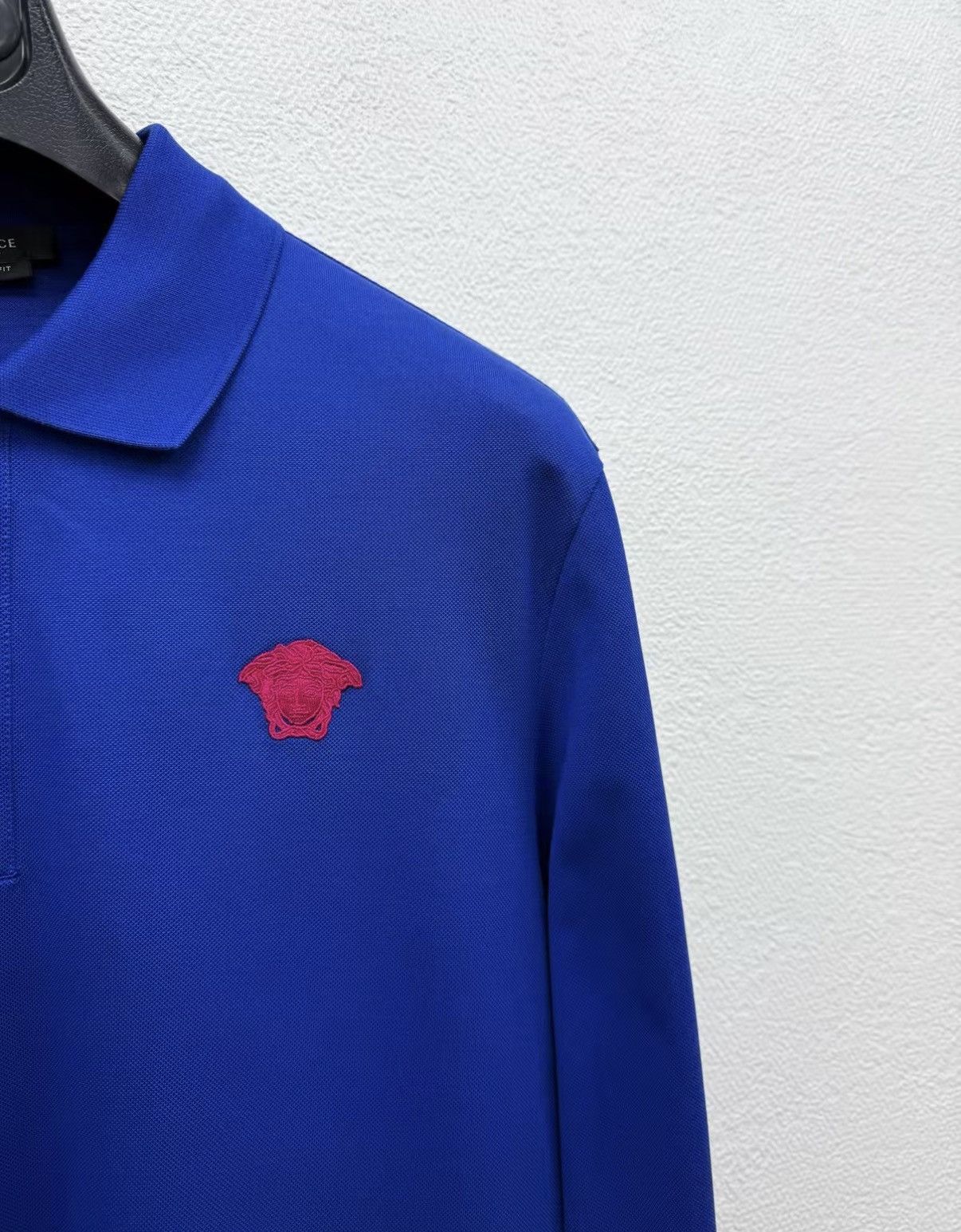 Versace VERSACE Mainline Embroidered Long Sleeve Polo Shirt J30 Size US S / EU 44-46 / 1 - 3 Thumbnail
