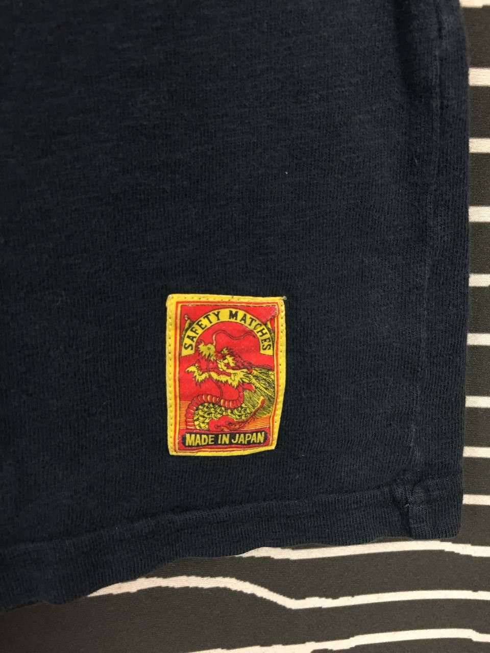 Japanese Brand Vtg Match Label Safety Matches Dragon Graphic Tee Size US L / EU 52-54 / 3 - 4 Thumbnail