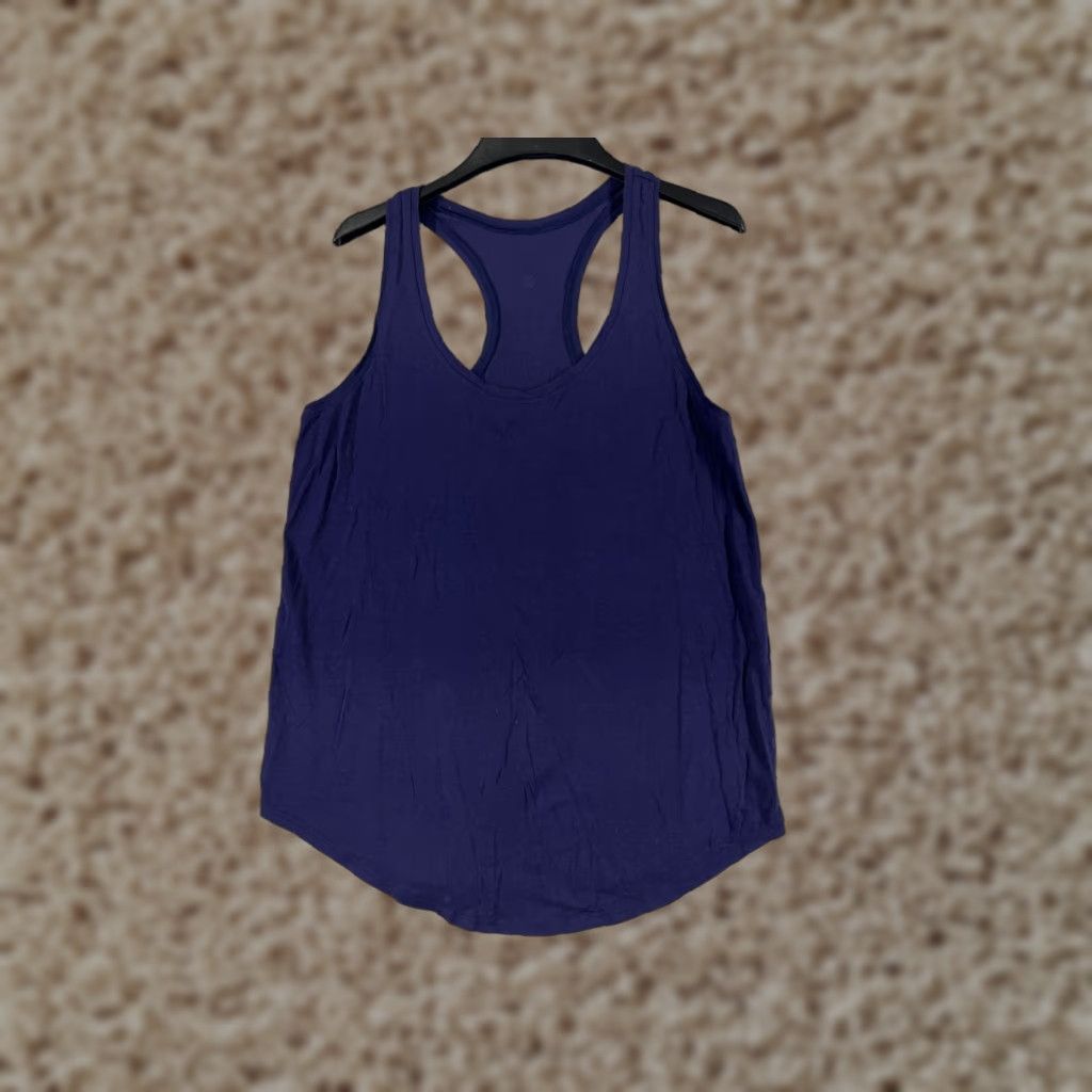 Lululemon Lululemon Shirt Women 6 Purple Essential Tank Yoga Luon Fabric Racerback Casual Sleeveless Athletic Top Women 6 Purple Racerback Tank Luon Size M / US 6-8 / IT 42-44 - 1 Thumbnail