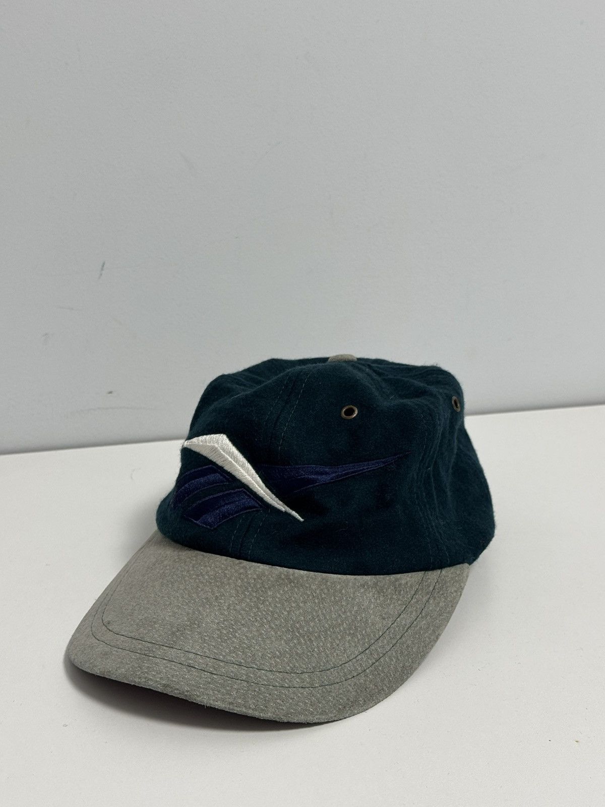 Reebok Reebok Y2K style Cap Hat Rare 90’s Vintage Size ONE SIZE - 1 Thumbnail