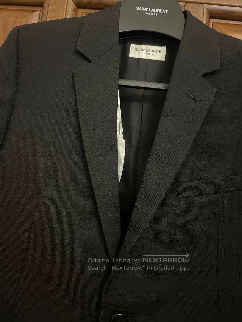 Yves Saint Laurent YSL Women's Black Formal Blazer. Size XS / US 0-2 / IT 36-38 - 2 Thumbnail