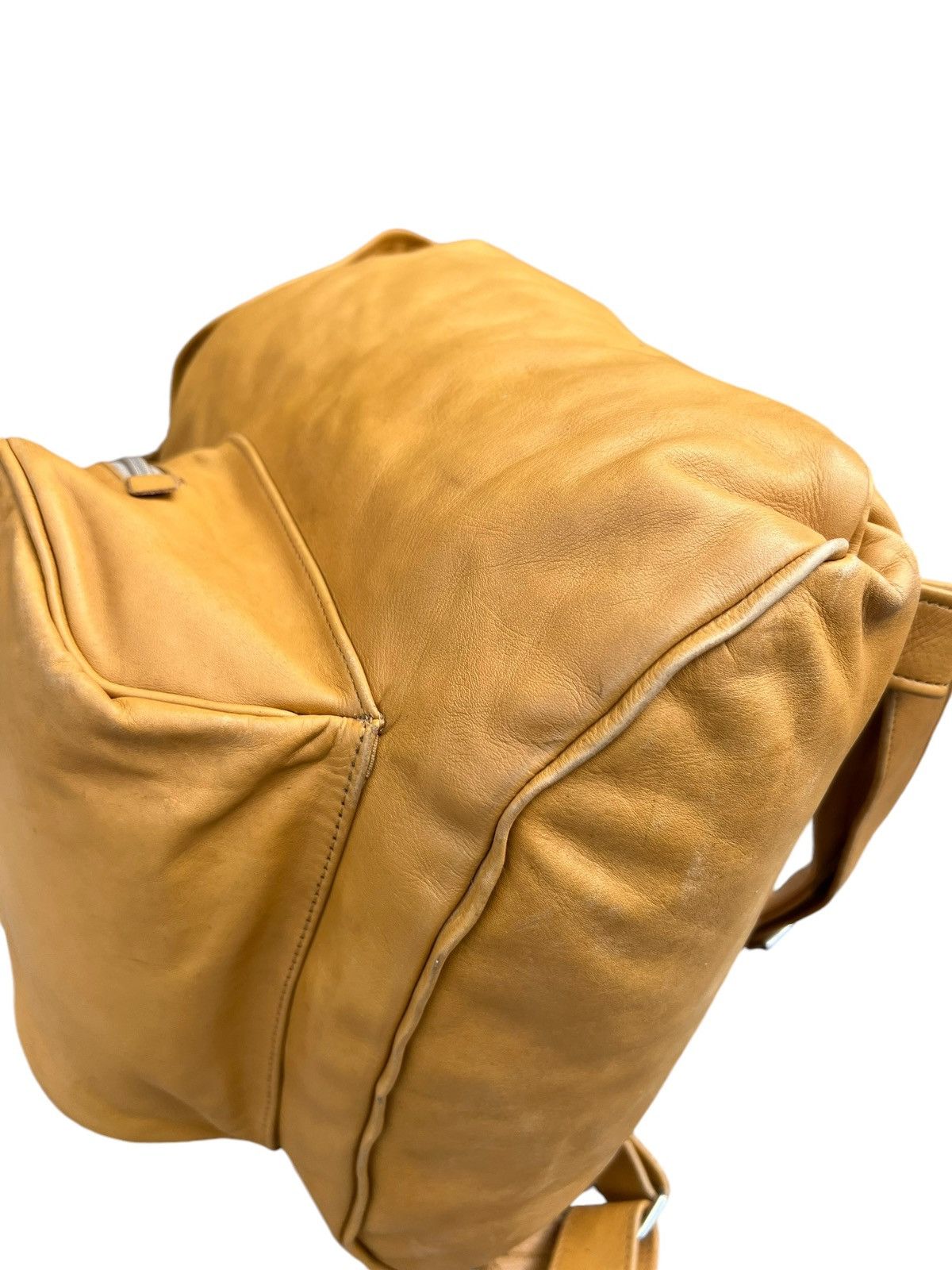 Leather Vintage Unknown Japan Brand Patina Leather Backpack Bag Size ONE SIZE - 14 Thumbnail