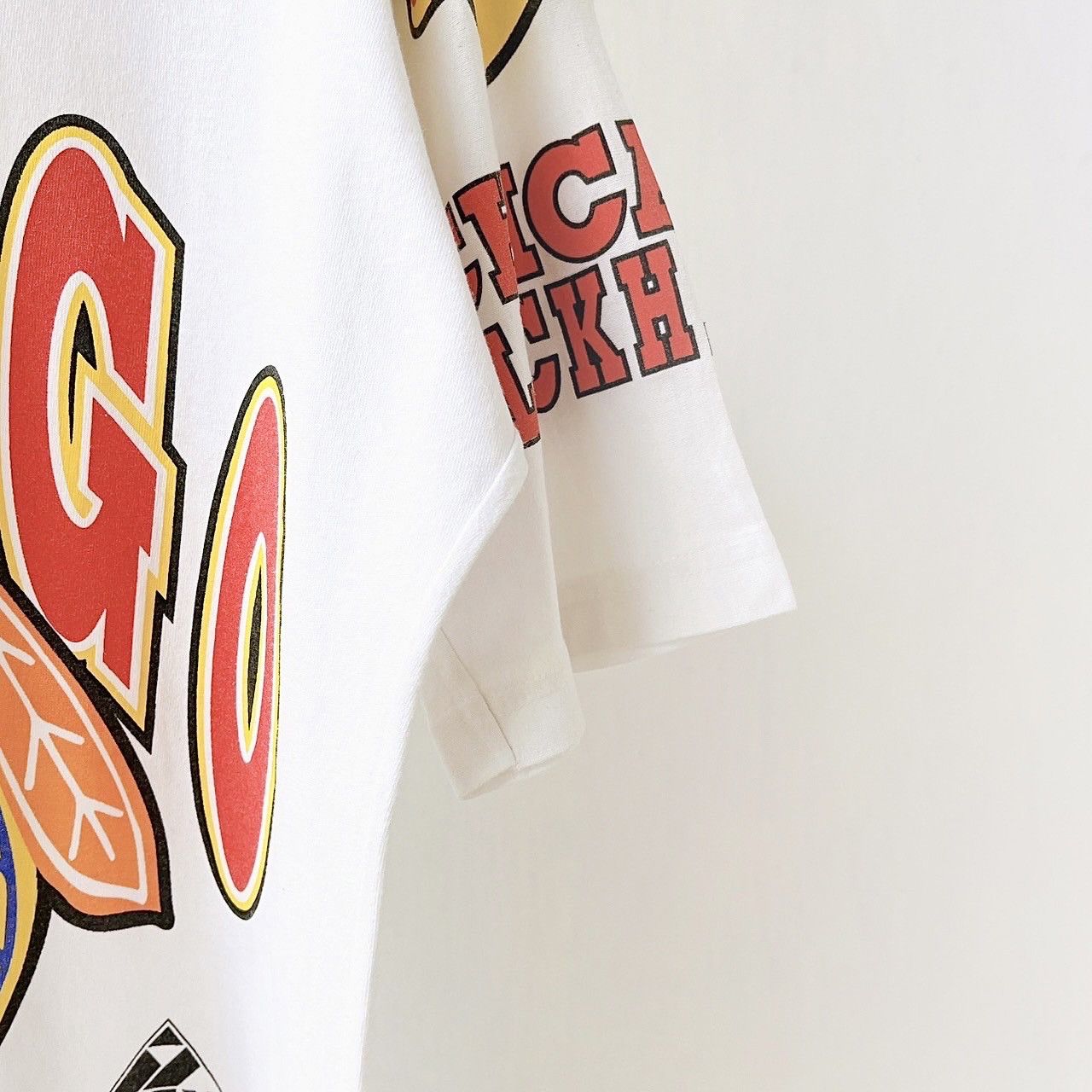 Apex One × Vintage 90s Chicago Blackhawks NHL t-shirt/ L Size US L / EU 52-54 / 3 - 7 Thumbnail