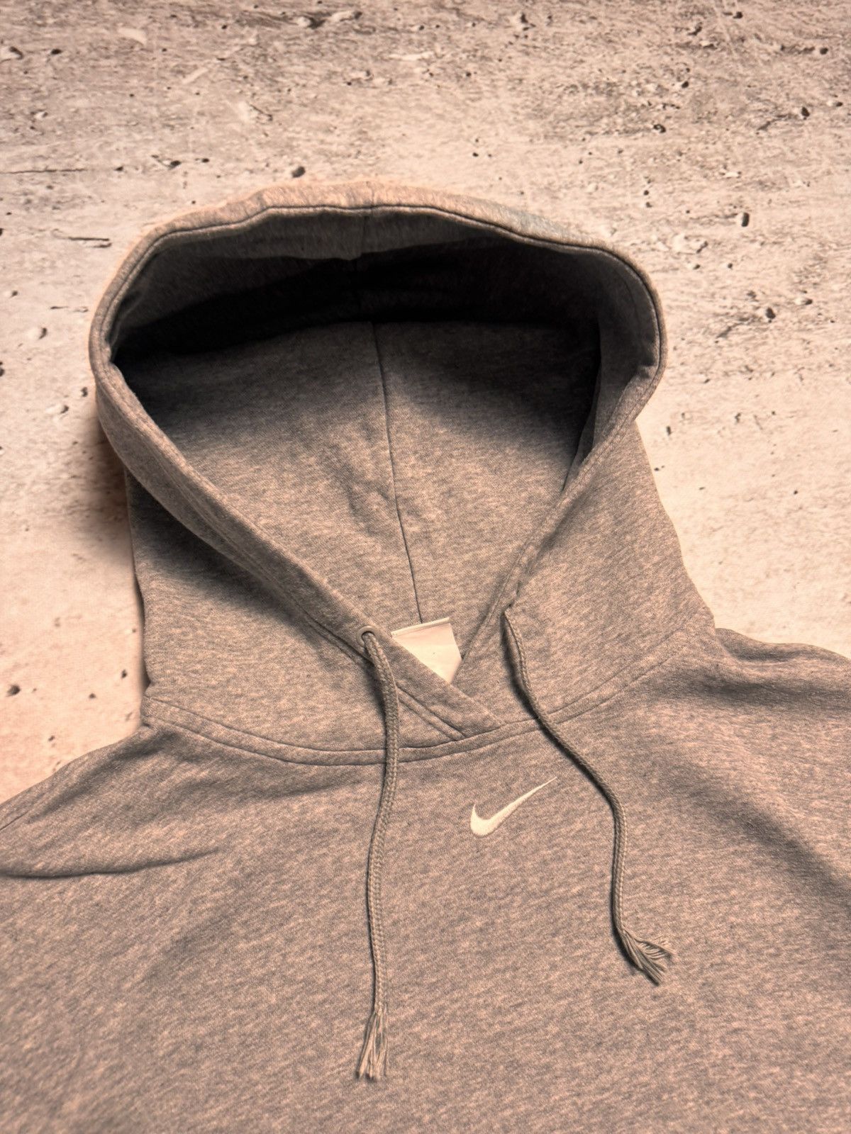 Nike × Vintage NIKE VINTAGE CENTER LOGO OVERSIZE BOXY HOODIE Size US L / EU 52-54 / 3 - 3 Thumbnail