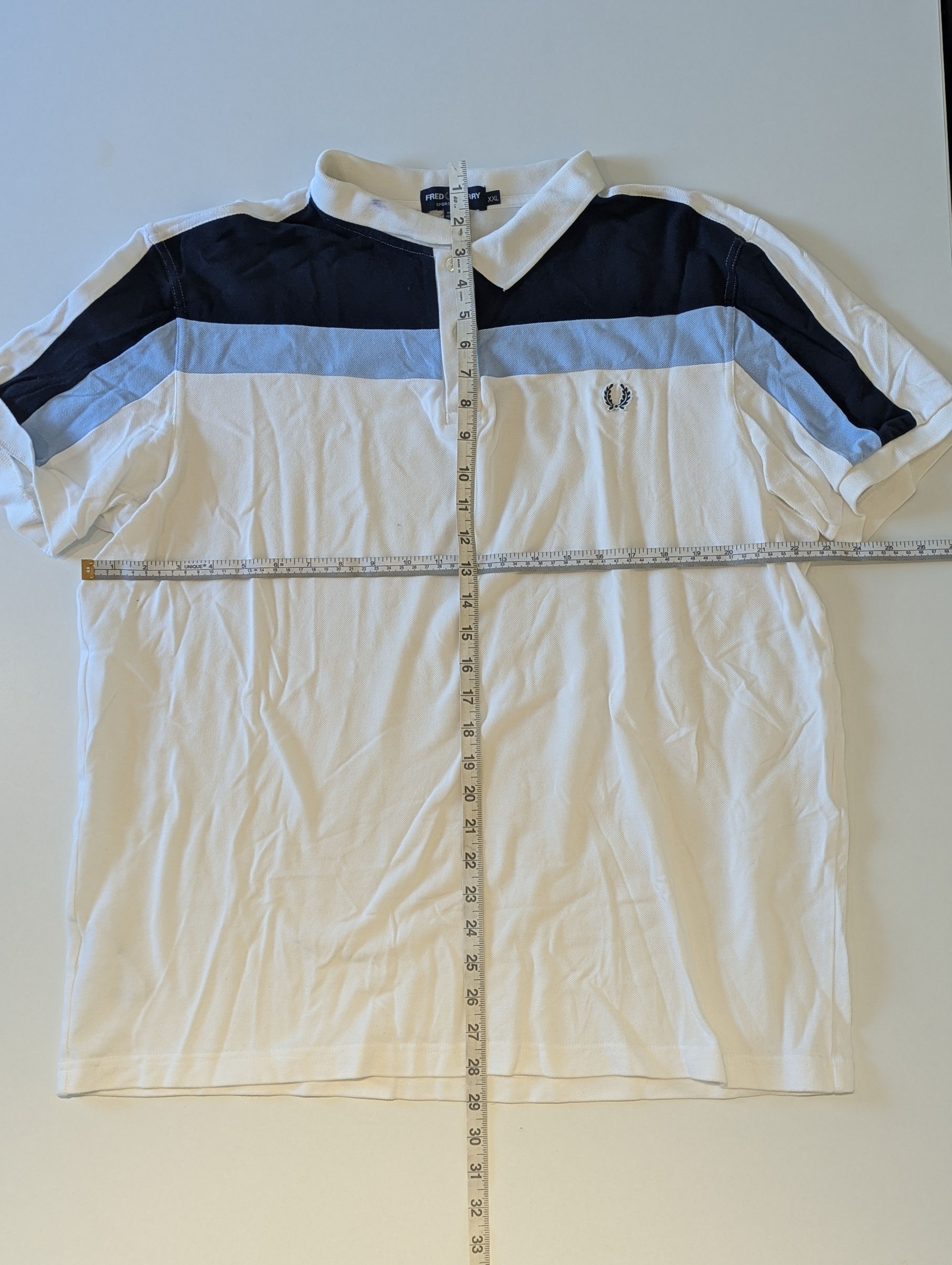 Fred Perry Fred Perry Sportswear Logo Collar T-Shirt Size US XXL / EU 58 / 5 - 2 Thumbnail