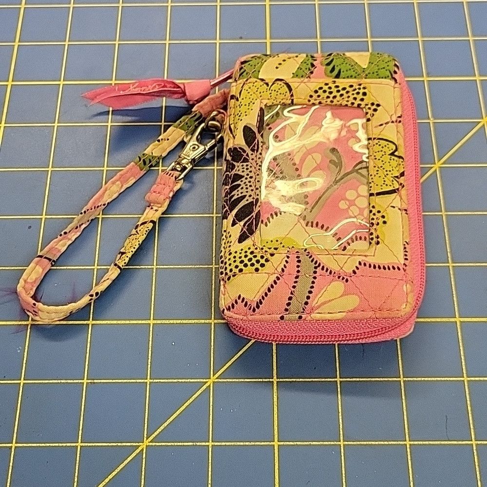 Vera Bradley Vera Bradley Quilted Wallet Wristlet Size ONE SIZE - 1 Thumbnail