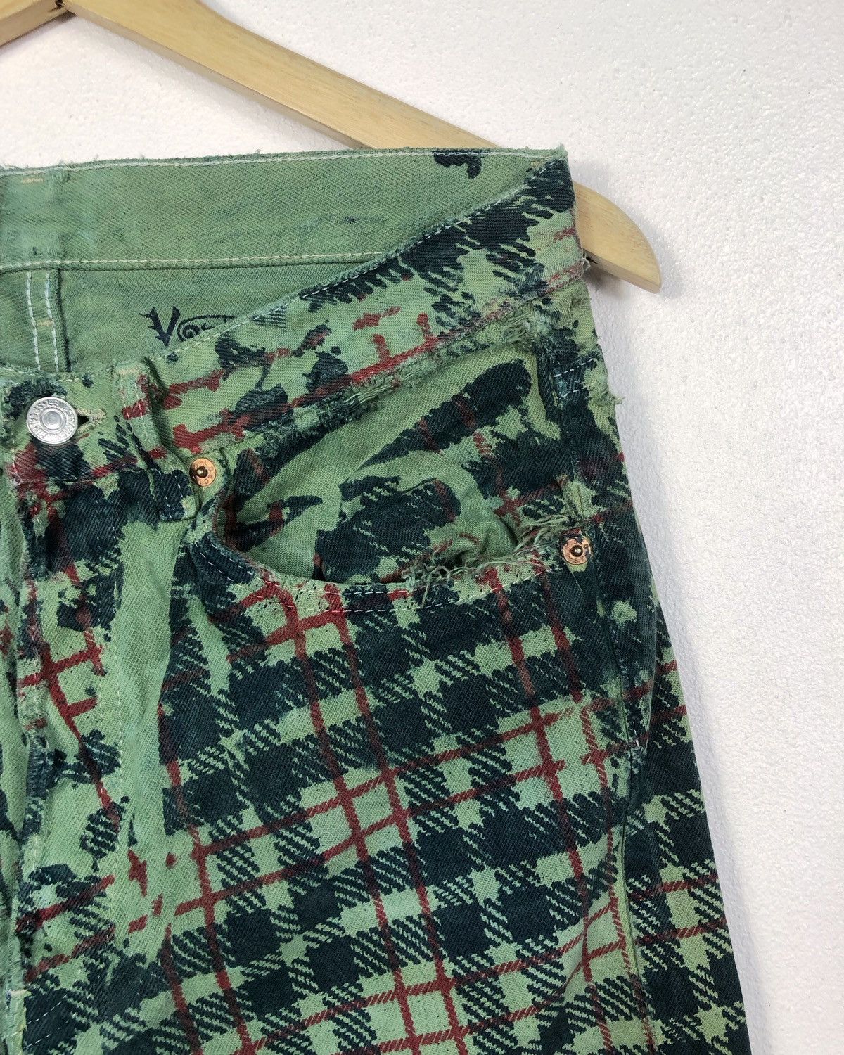 Levi's Vintage Distressed Levi's 501 X Vortex OVP Jeans Made in USA Size US 31 - 4 Thumbnail