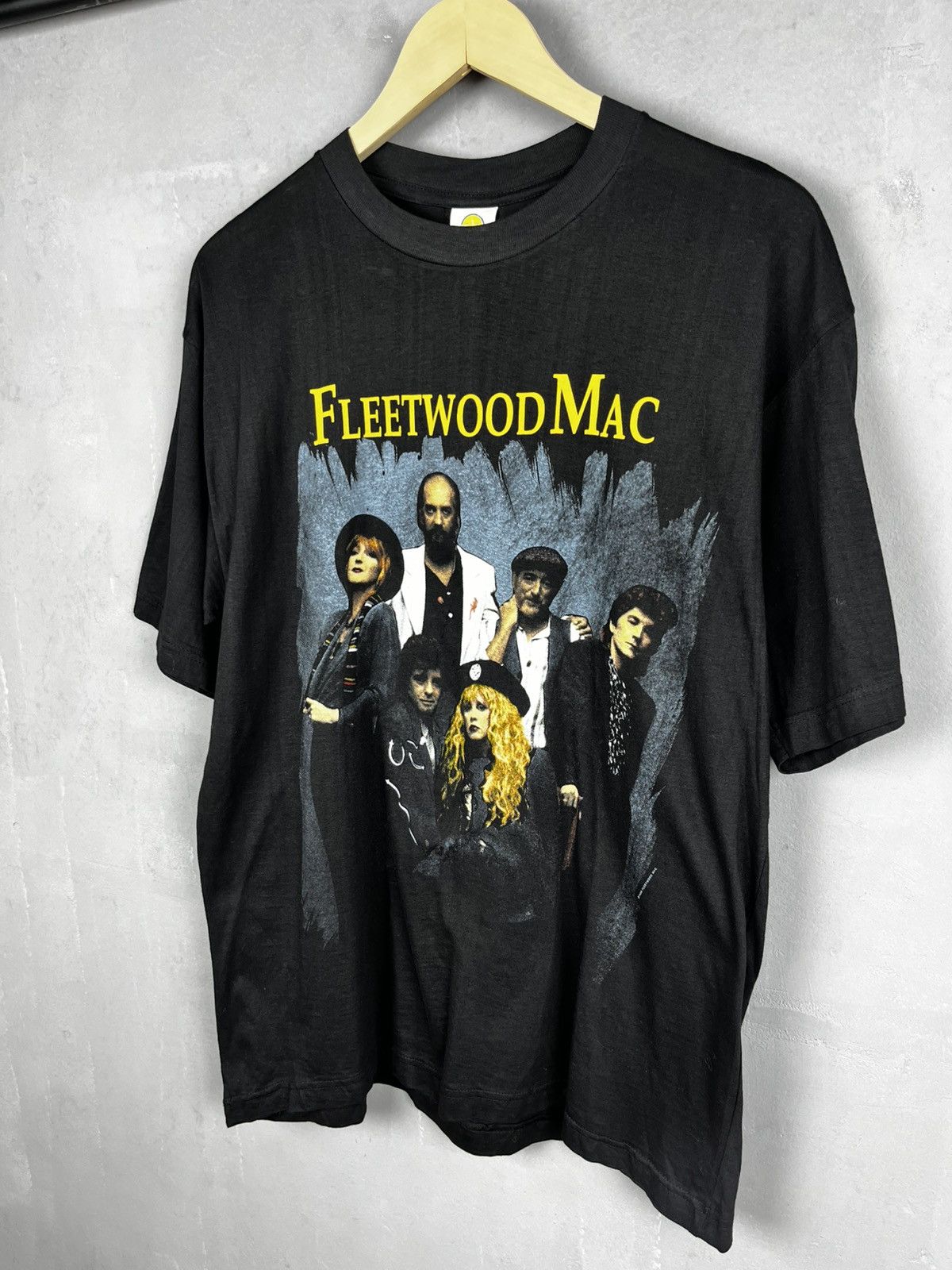 Band Tees Fleetwood Mac t shirt 1990 vintage rare Size US L / EU 52-54 / 3 - 1 Thumbnail
