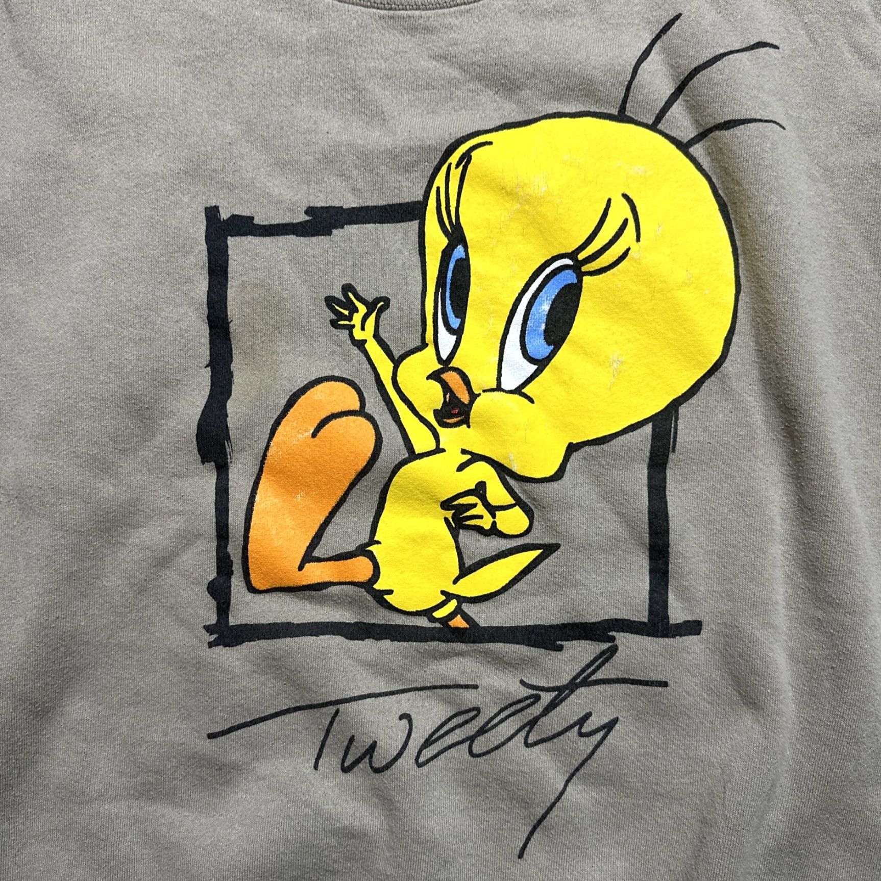 Vintage VINTAGE Tweety Bird Looney Tunes Graphic Sweatshirt Sweatshirt 2XL Brown Mens Slim Long Sleeve Crew Neck Graphic Print 80s 90s Cartoon Size US XXL / EU 58 / 5 - 3 Thumbnail