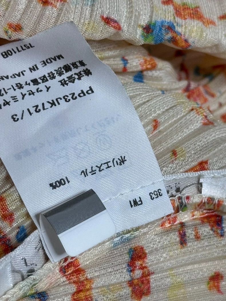 Issey Miyake issey miyake size:3 The stars have round collars and long Size XXS / US 00 / IT 34 - 4 Thumbnail