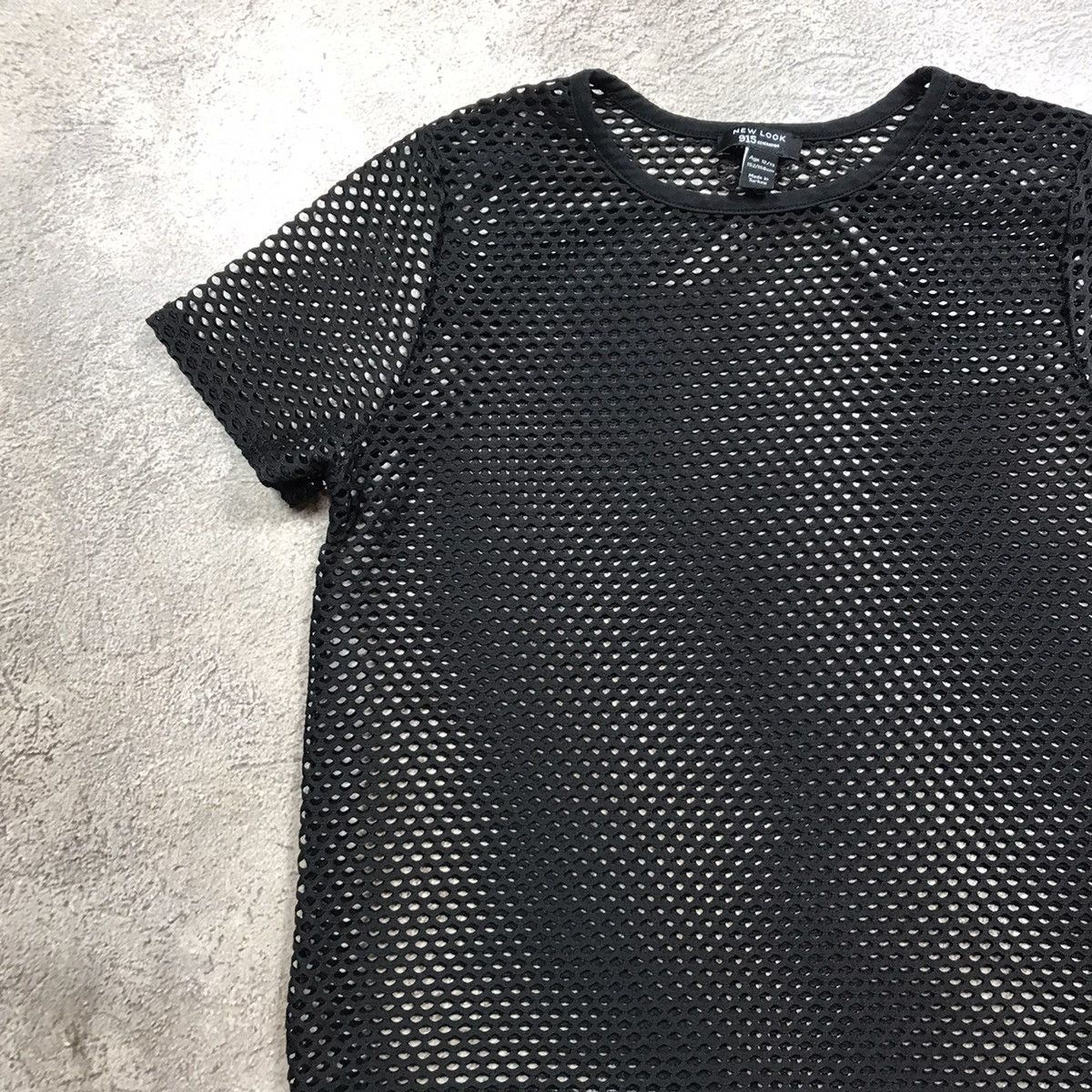 Vintage Vintage Y2K Black Mesh All Over Print Tee Techwear Baggy M Size M / US 6-8 / IT 42-44 - 2 Thumbnail