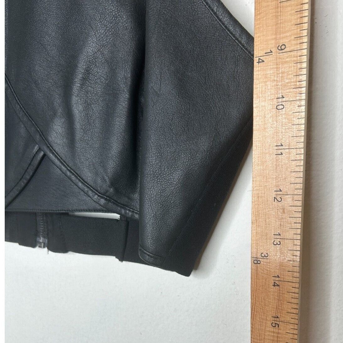 Bcbgmaxazria NWT BCBGMAXAZRIA Black Leatherette Nyella CrissCross Crop XS Size XS / US 0-2 / IT 36-38 - 8 Thumbnail