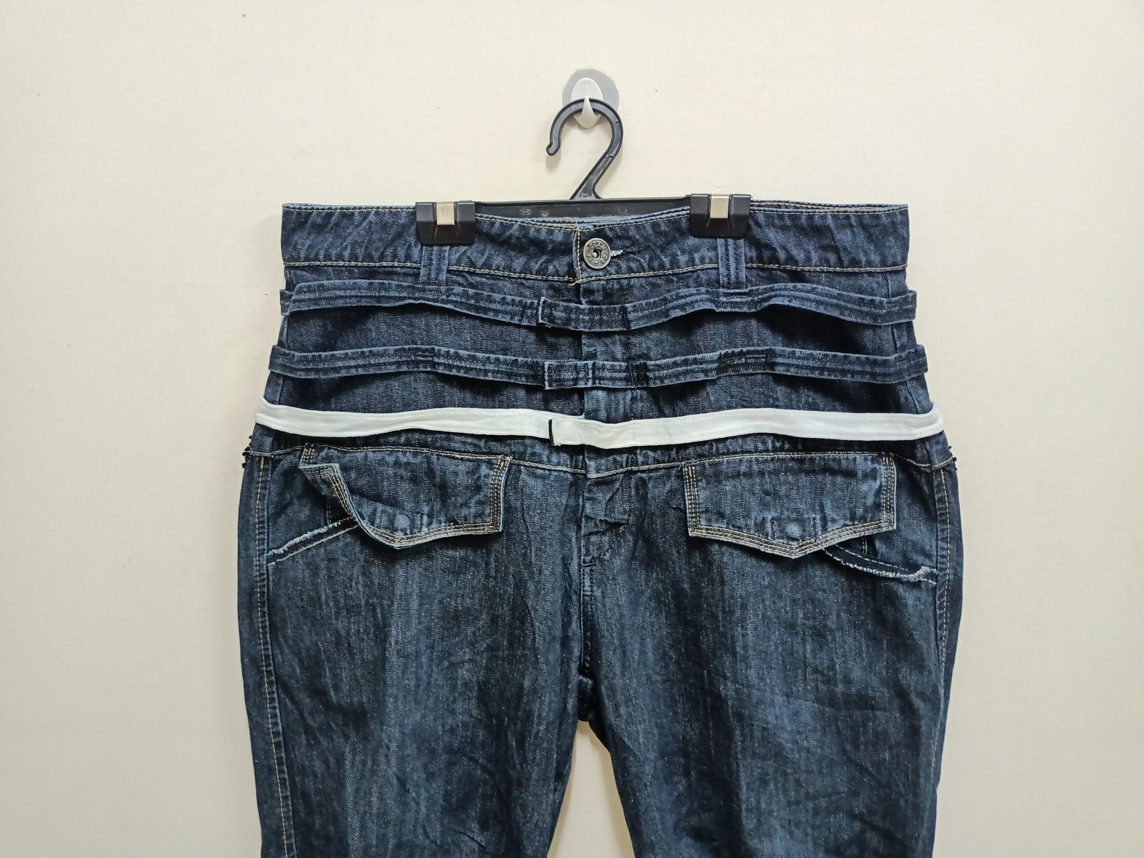 Marithe + Francois Girbaud Marithe Francois Girbaud rare design jeans Size US 38 / EU 54 - 4 Thumbnail
