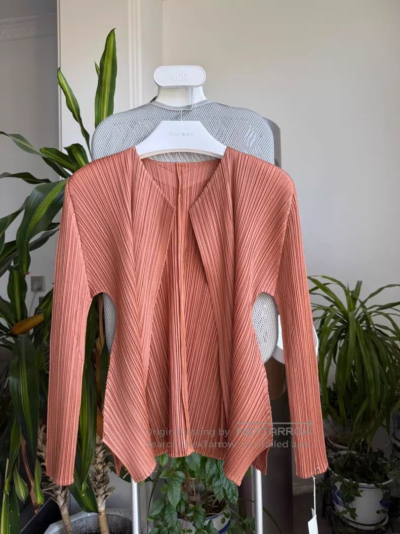 Issey Miyake Issey Miyake Caramel Brown Cardigan Size L / US 10 / IT 46 - 2 Thumbnail