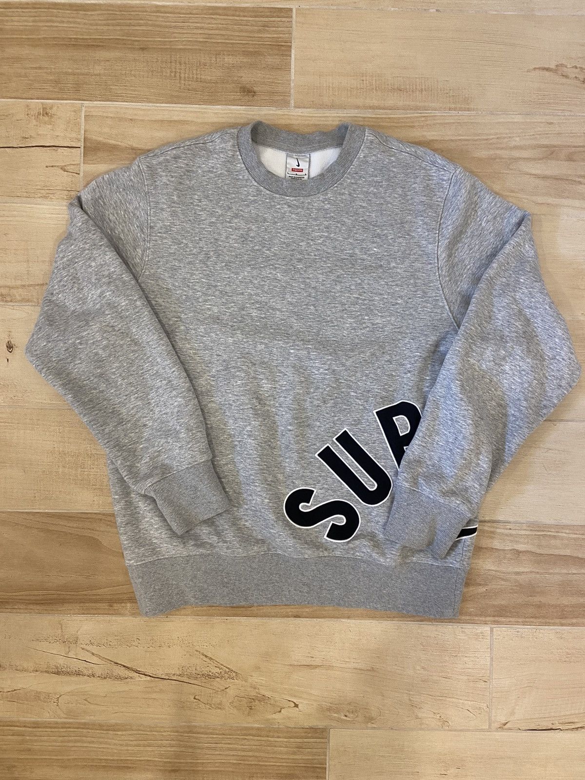 Supreme Nike Arc Crewneck