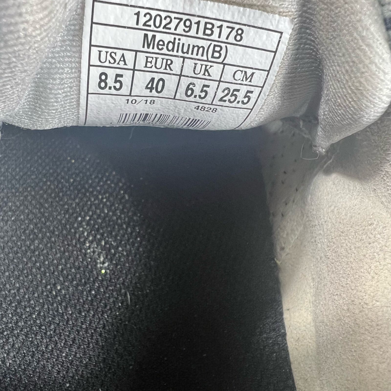 Brooks Brooks levitate 2 chrome Womens 8.5 Size US 8.5 / IT 38.5 - 8 Thumbnail
