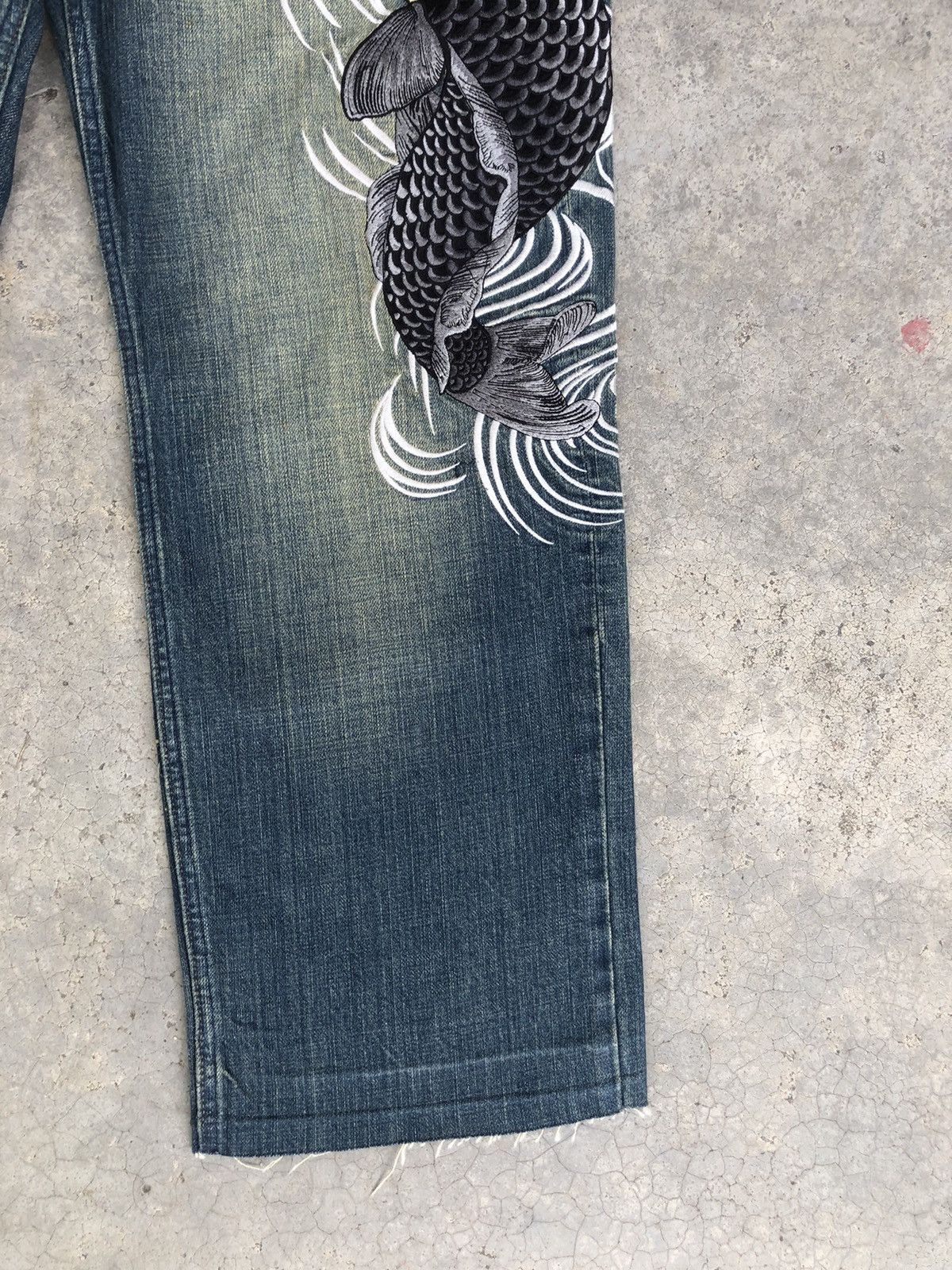 Karakuri Tamashii Karakuri Tamashii Embroidered Jeans Distressed Size US 32 / EU 48 - 7 Thumbnail