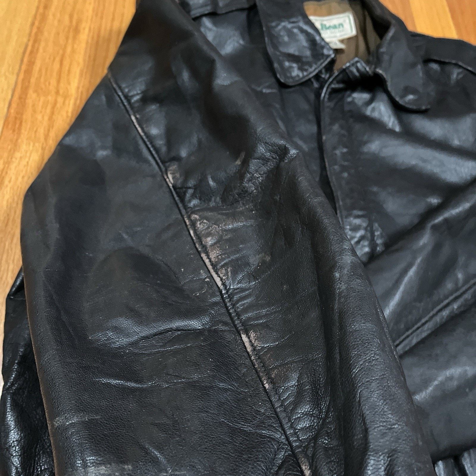 L.L. Bean VTG LL Bean A-2 Flight Bomber Jacket Leather Thinsulate USA Size US L / EU 52-54 / 3 - 10 Thumbnail