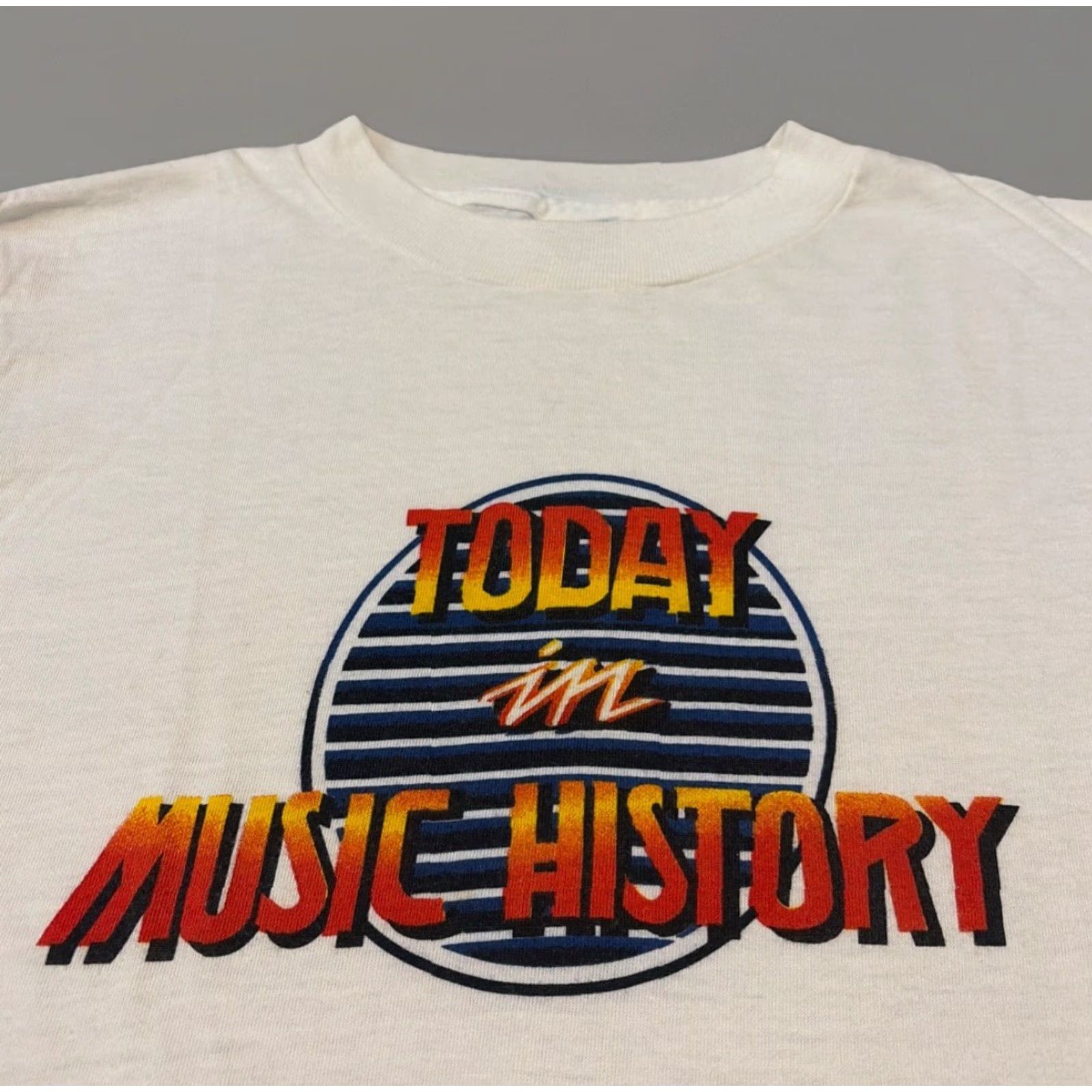 Vintage VINTAGE 1980s Today In Music History MTV TV Promo White T-Shirt Medium Unisex Adults M Music T-Shirt Ched Mens Womens Size US M / EU 48-50 / 2 - 3 Thumbnail
