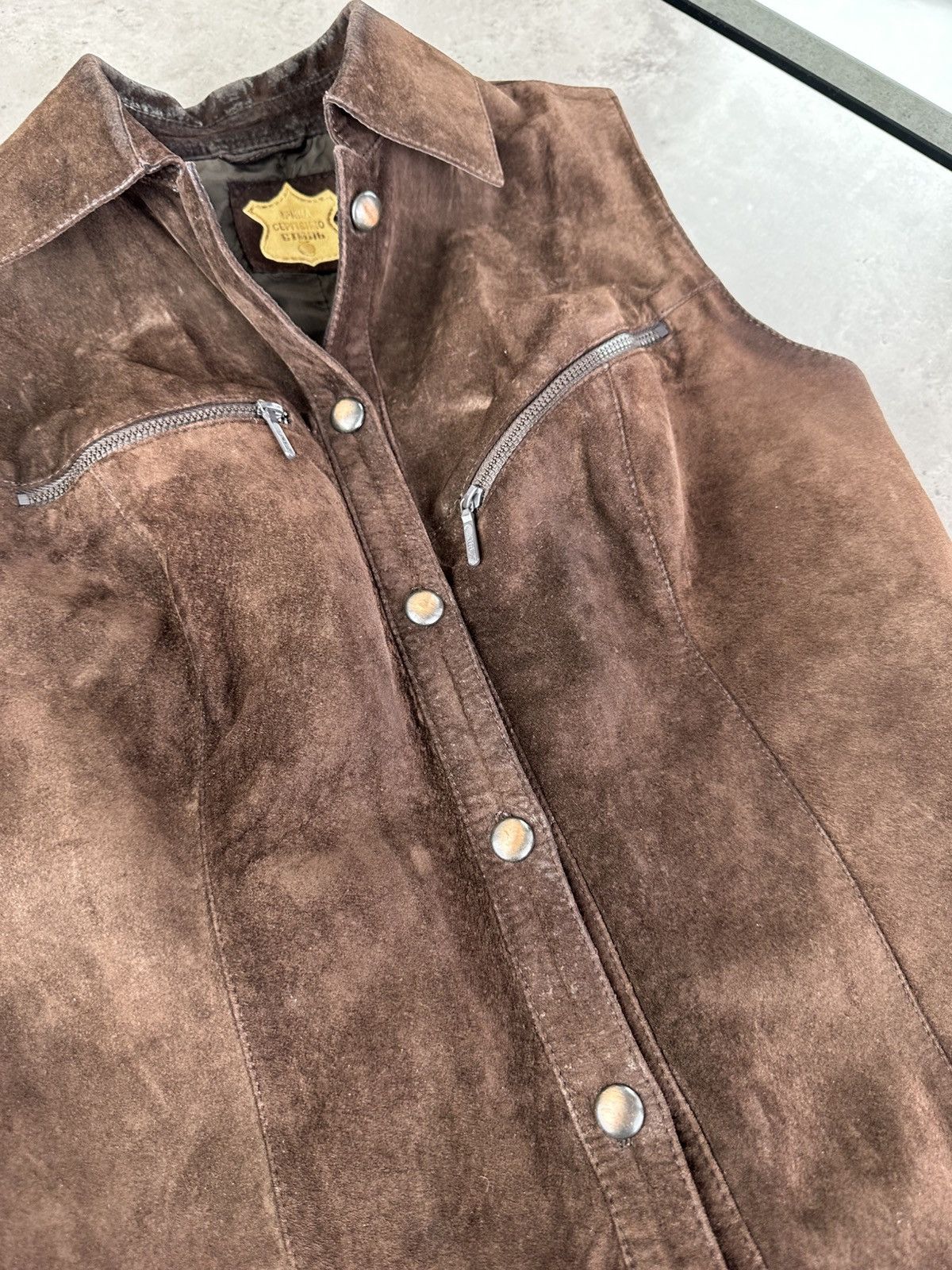 Japanese Brand Vintage Suede Vest Size S / US 4 / IT 40 - 7 Thumbnail