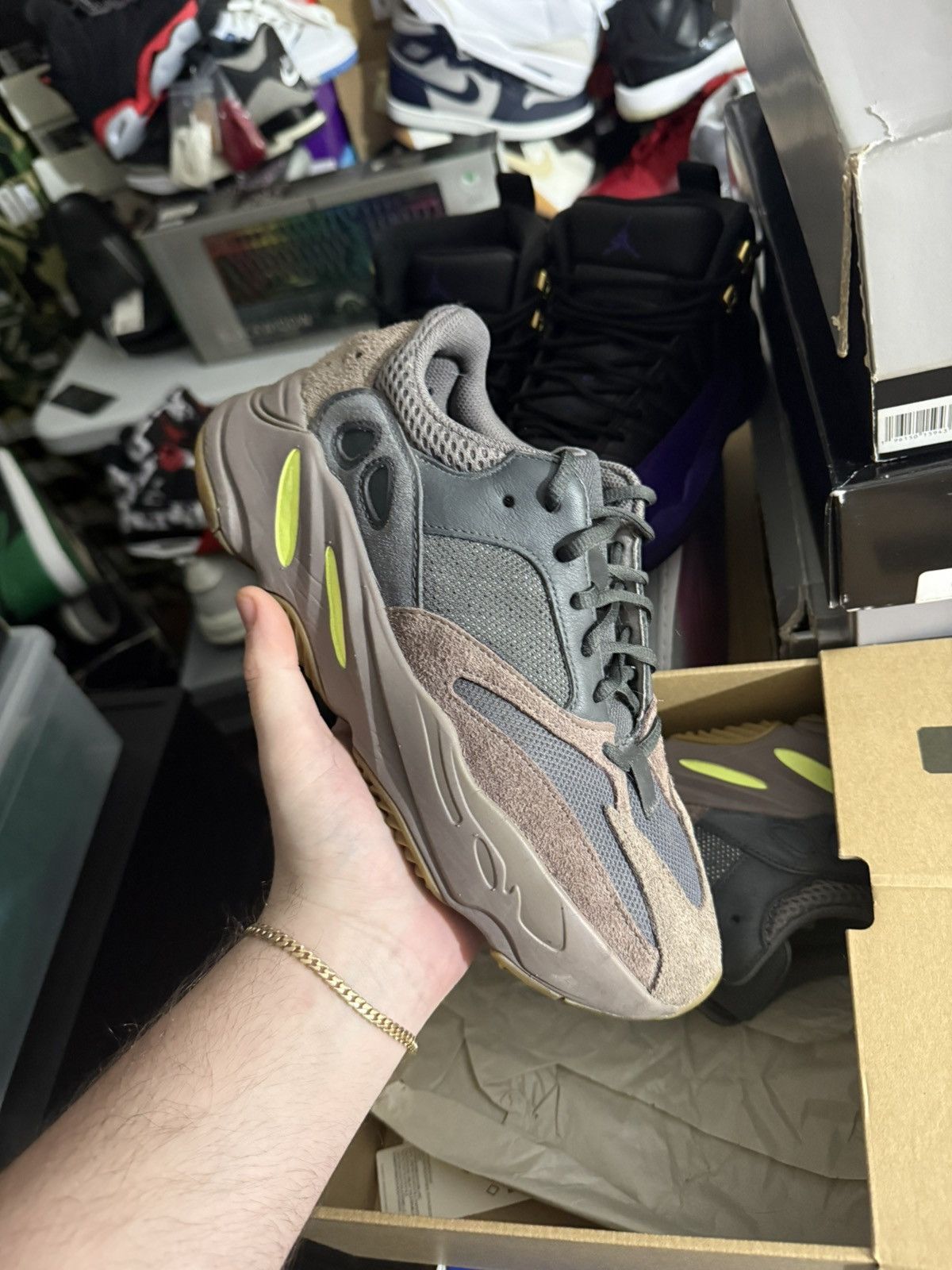 Yeezy Yeezy 700 mauve sz 9 Size US 9 / EU 42 - 1 Thumbnail