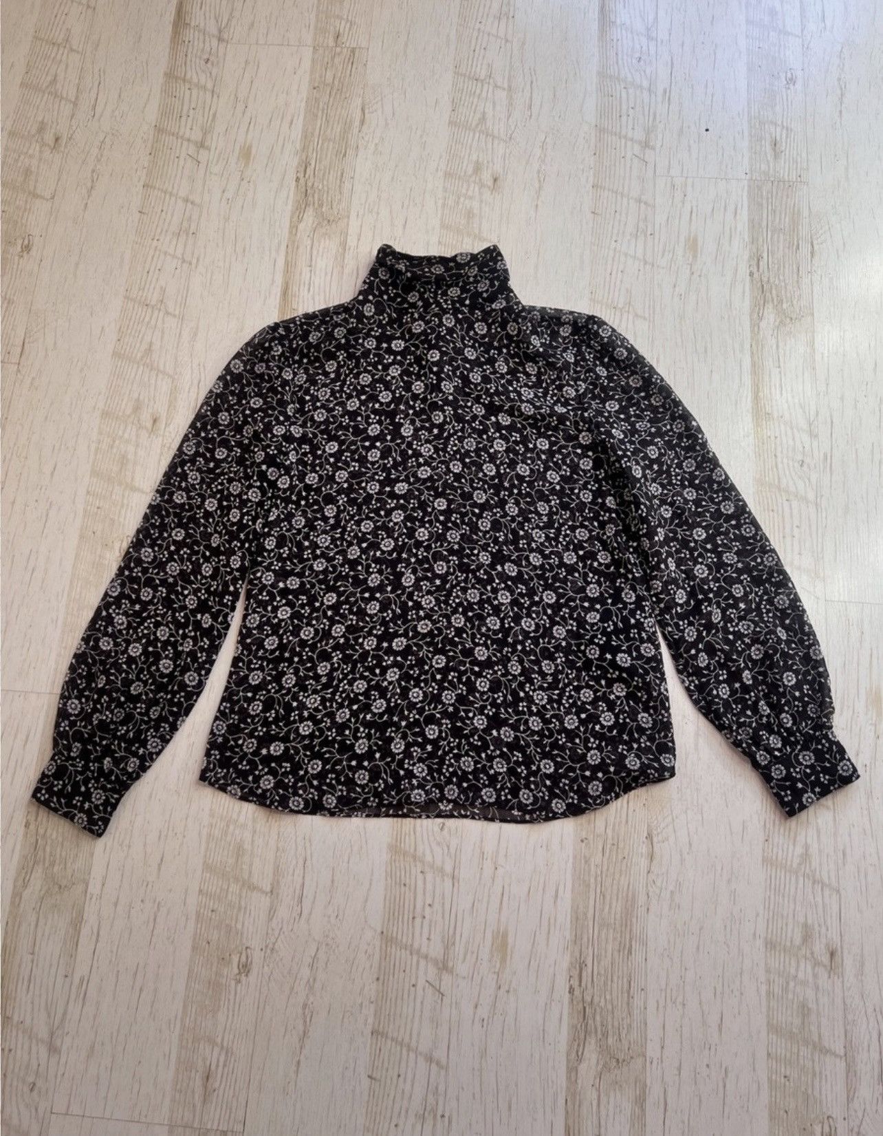Saint Laurent Paris Saint Laurent Floral Silk Georgette Blouse – FR 40 Size M / US 6-8 / IT 42-44 - 6 Thumbnail