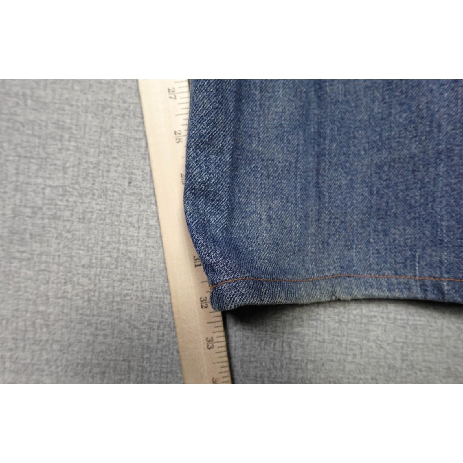 Levi's Levi's 505 Jeans Mens 38x32 Blue Regular Fit Western Cowboy Rancher Light Wash Jeans Size US 38 / EU 54 - 7 Thumbnail