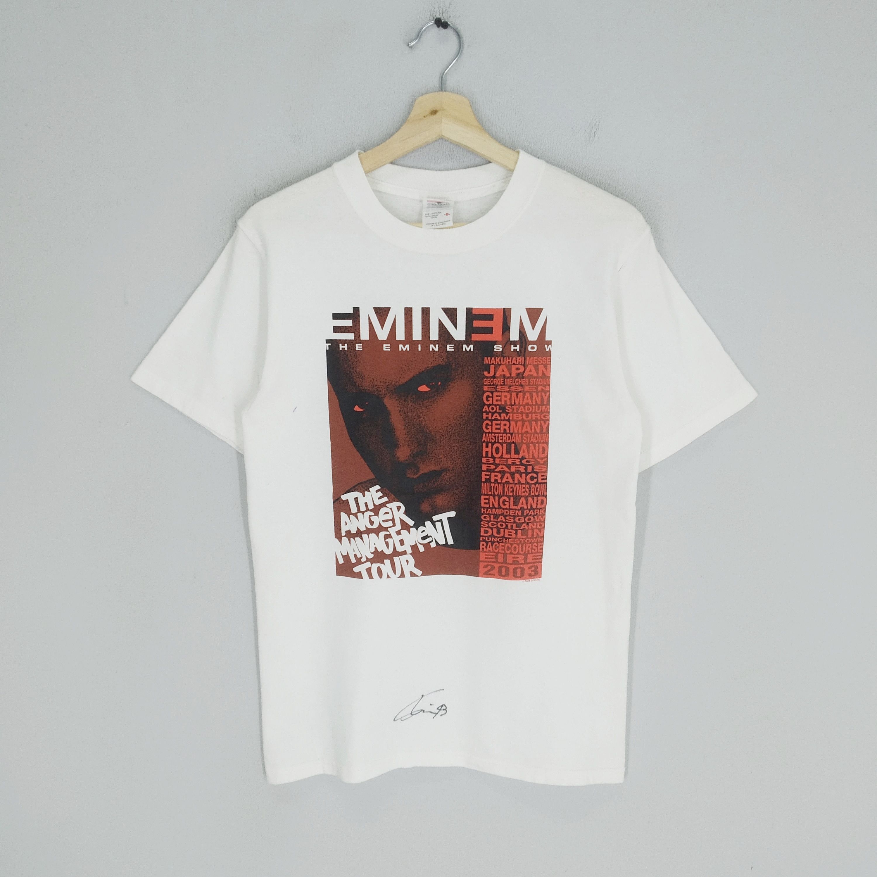 image of Vintage Y2K Eminem Rap Tees Band With Signature Music Tshirt in White, Men's (Size Small)