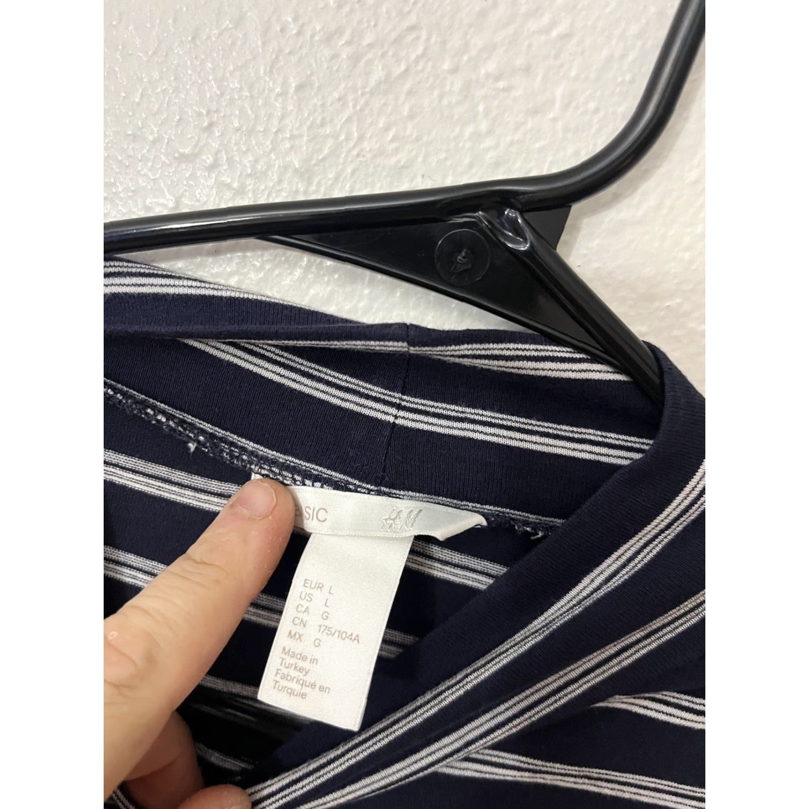 H&M H&M Tunic Shirt Striped Navy White Mock-Neck Sleeveless L Blue Women Size L / US 10 / IT 46 - 2 Thumbnail