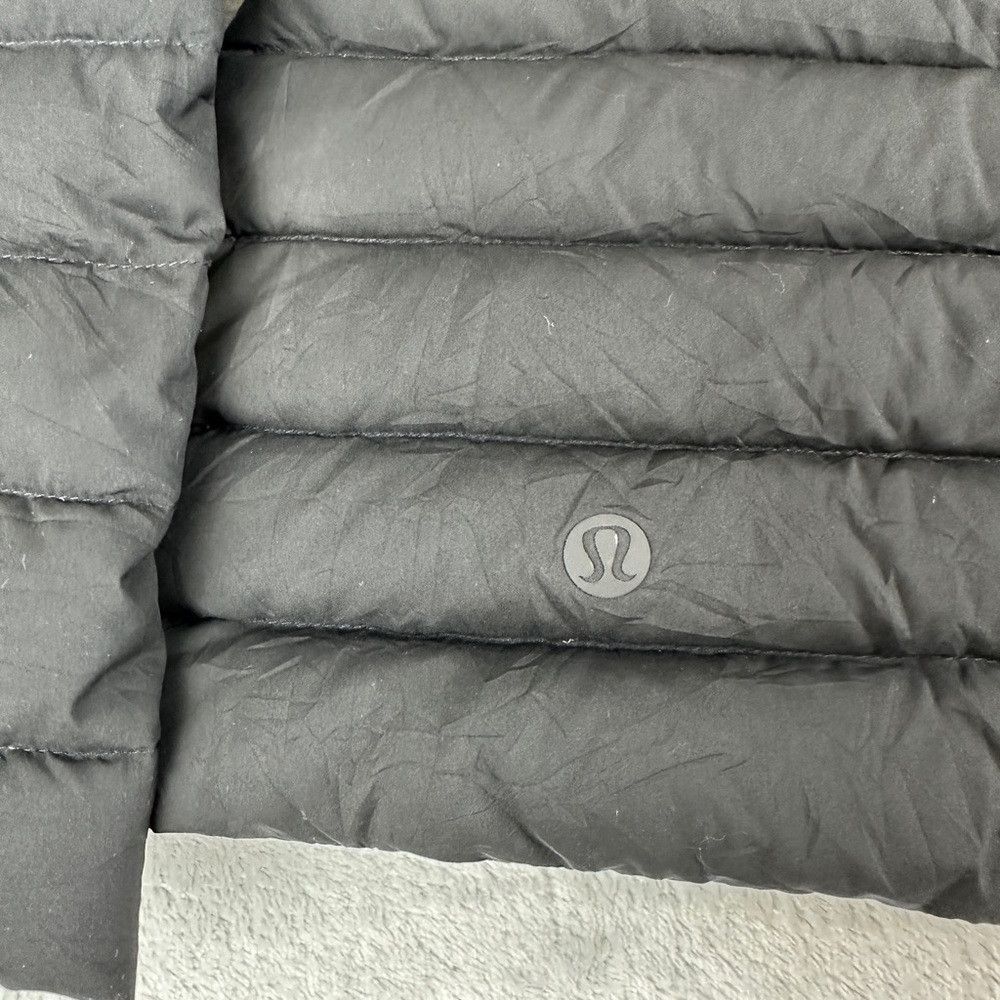 Lululemon Lululemon Pack It Down Jacket Women’s Size 4 US Size S / US 4 / IT 40 - 5 Thumbnail
