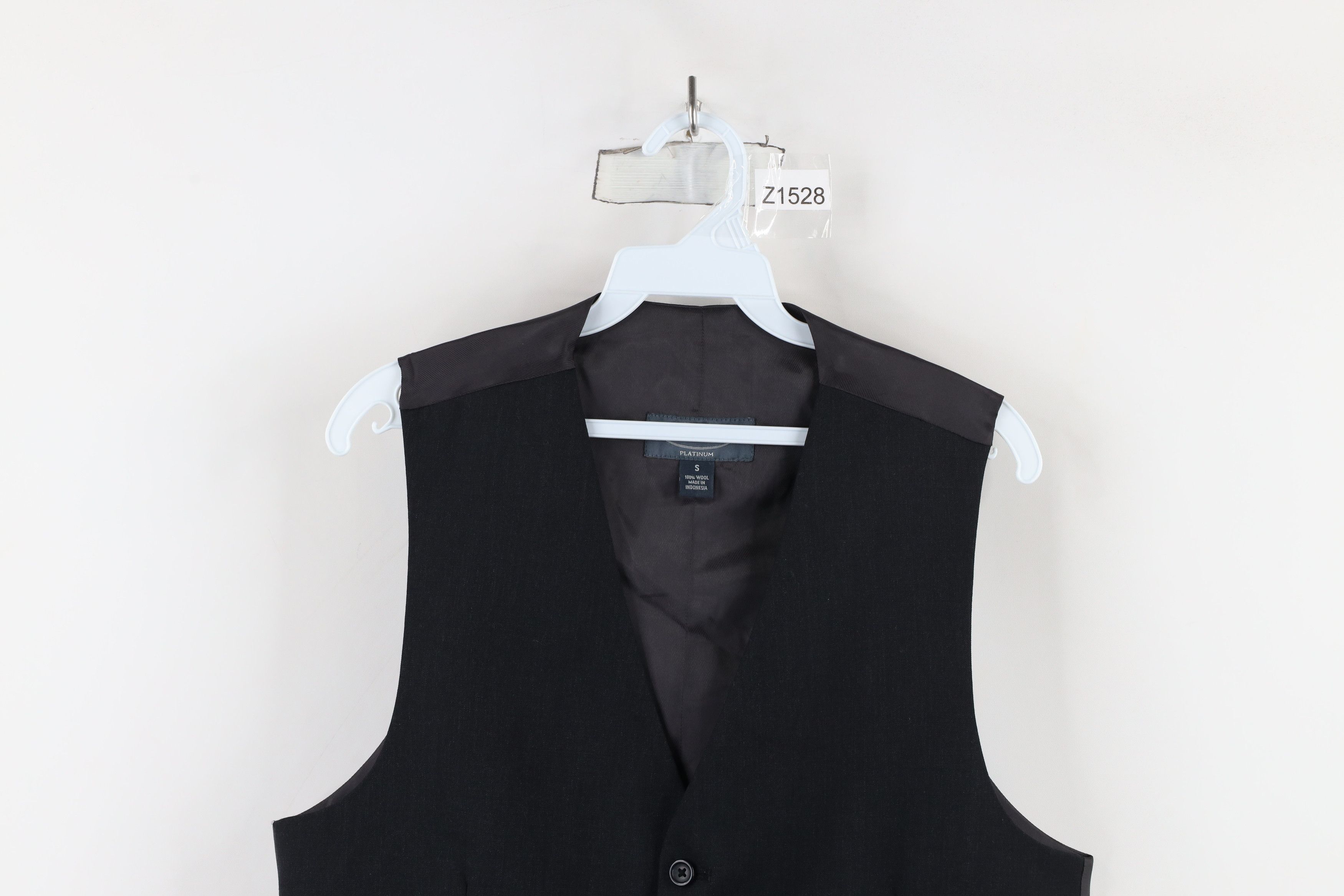 Vintage Vintage 90s Streetwear Buckle Back Suit Vest Jacket Black Size US S / EU 44-46 / 1 - 2 Thumbnail
