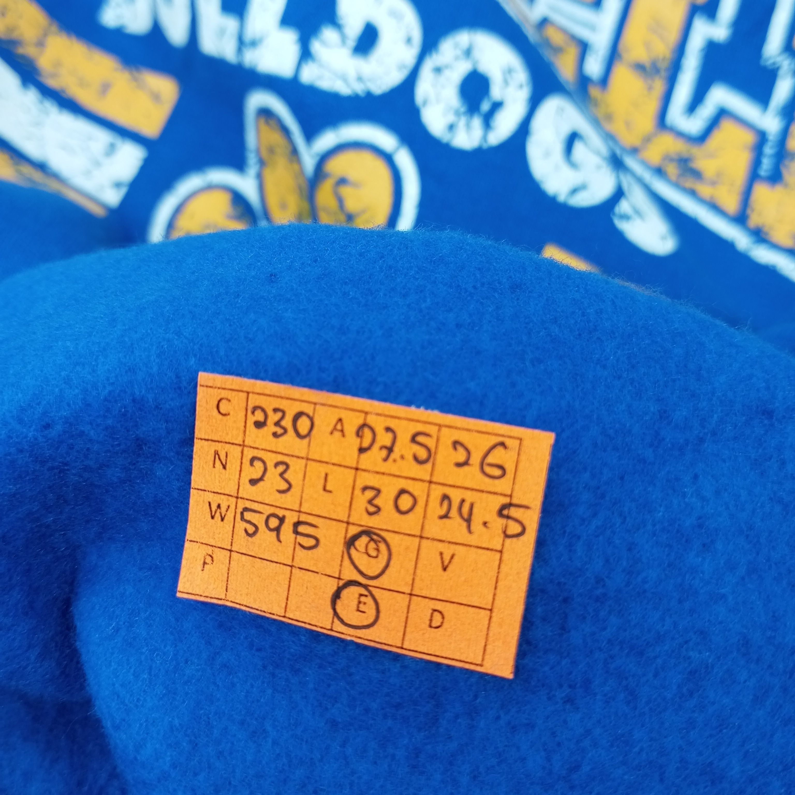 Vintage McKell Bulldogs Sweatshirt c230n23 Size US XXL / EU 58 / 5 - 7 Thumbnail