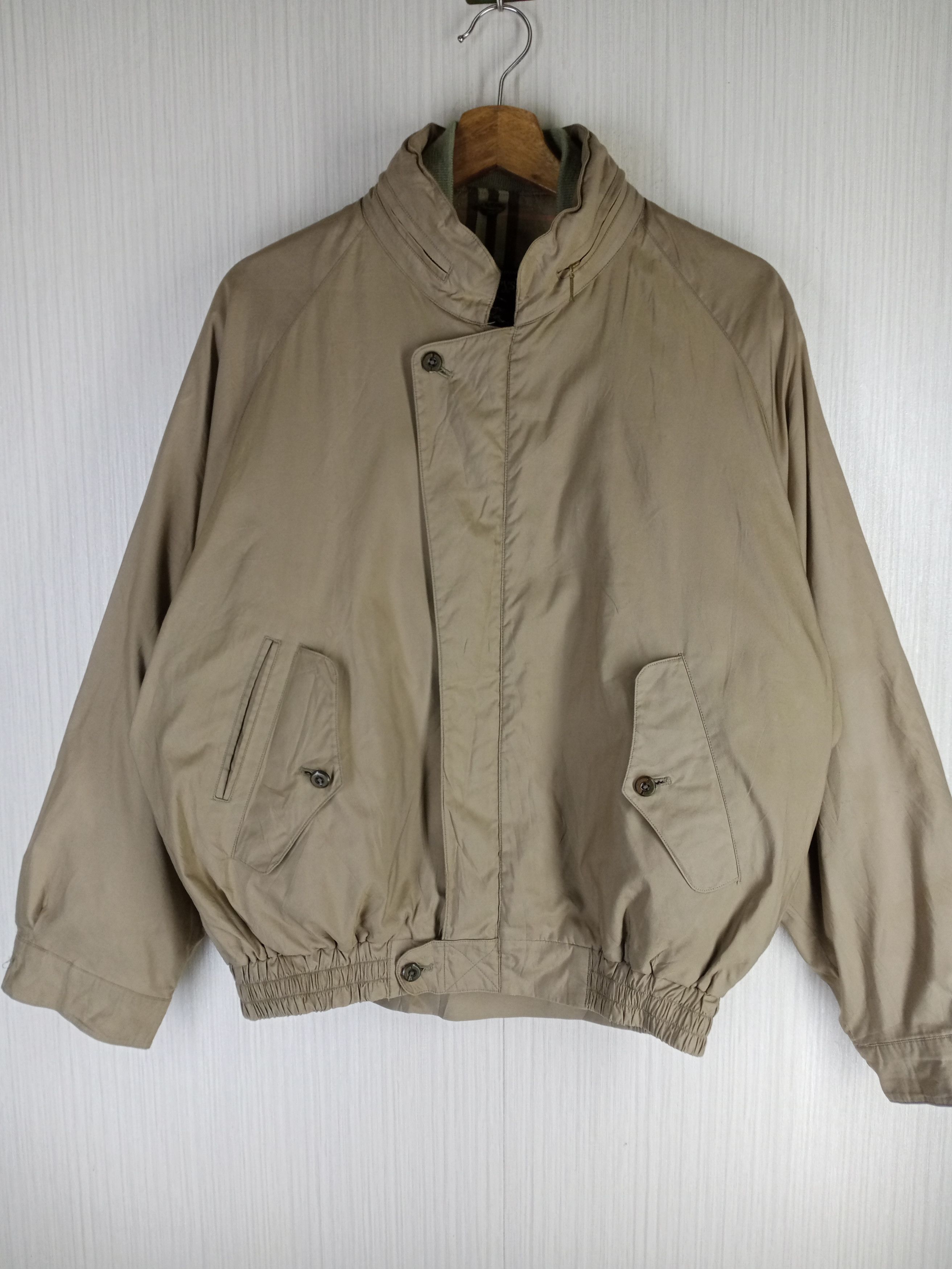 Burberry Rare Vintage Burberrys Novacheck Bomber Jacket Size US M / EU 48-50 / 2 - 2 Thumbnail
