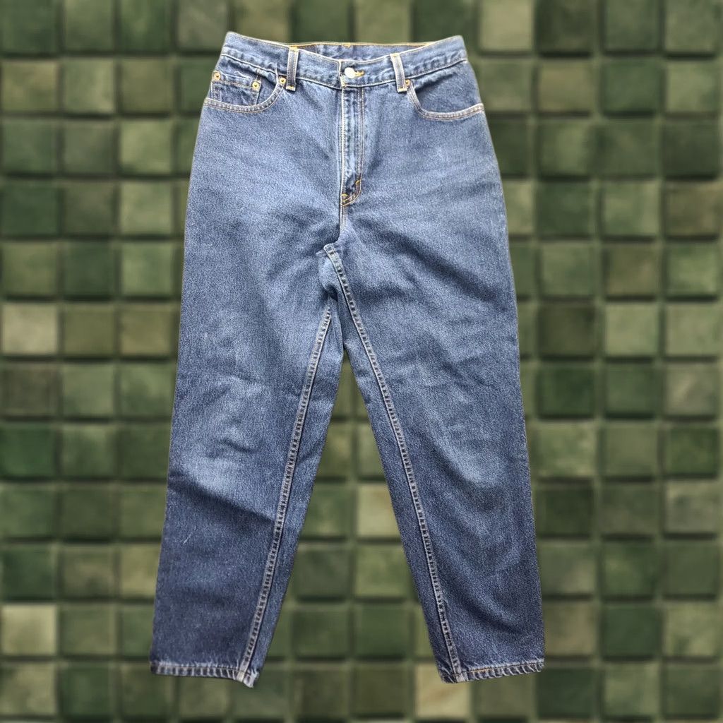 Levi's VINTAGE Levi's 550 Jeans Womens 10 Relaxed Tapered 28x28 Blue USA 90s Grunge Retro Mens Women Girls Size 32" / US 10 / IT 46 - 1 Thumbnail