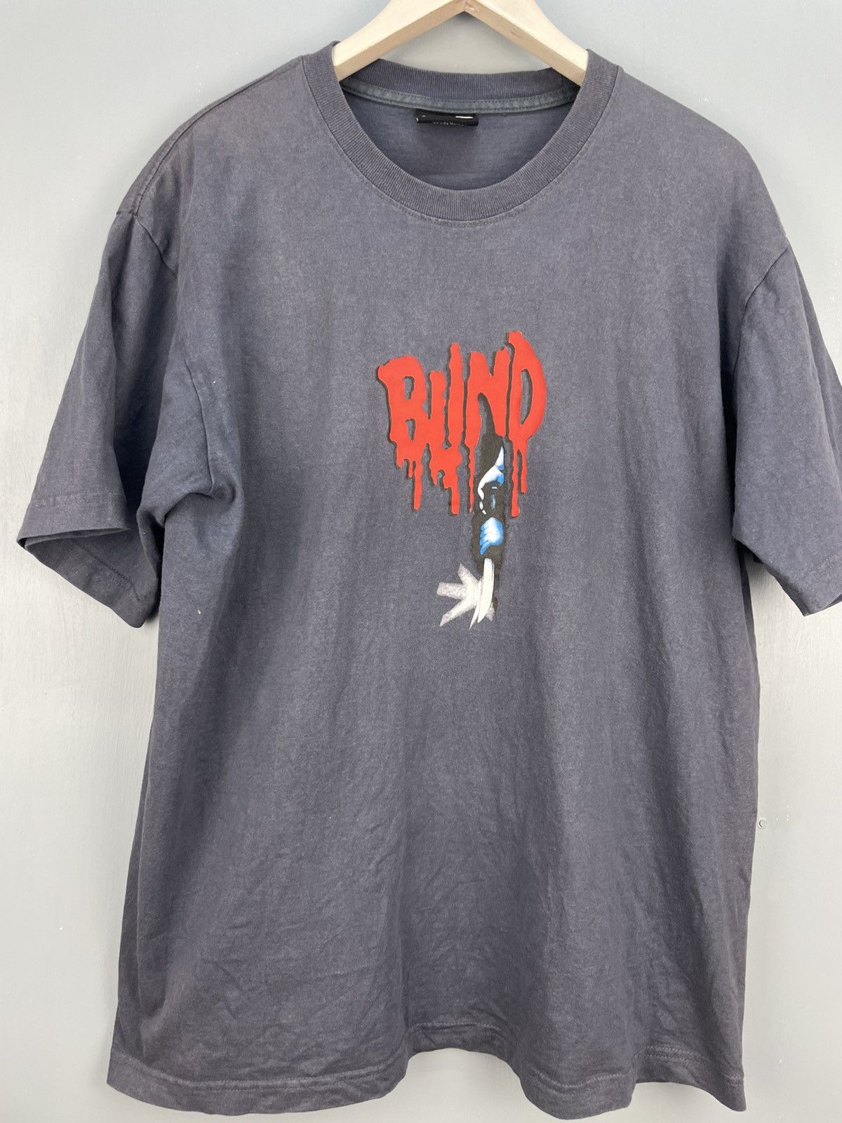 Blind Skateboards Vintage 90s Blind Skateboards t shirt Size US L / EU 52-54 / 3 - 3 Thumbnail