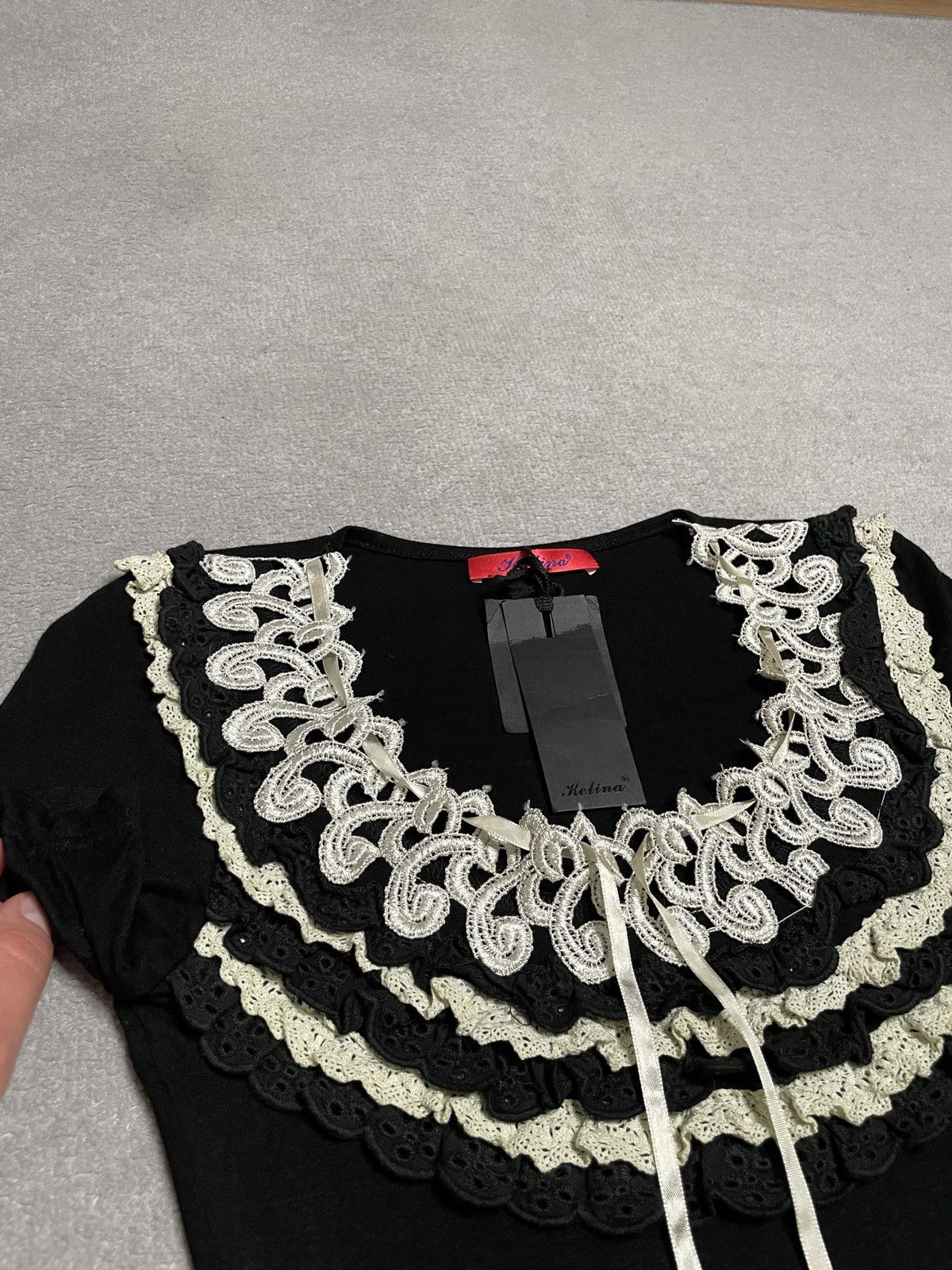 Vintage Vintage Black T-shirt Tee Lace Coquette Drip New Size S / US 4 / IT 40 - 4 Thumbnail