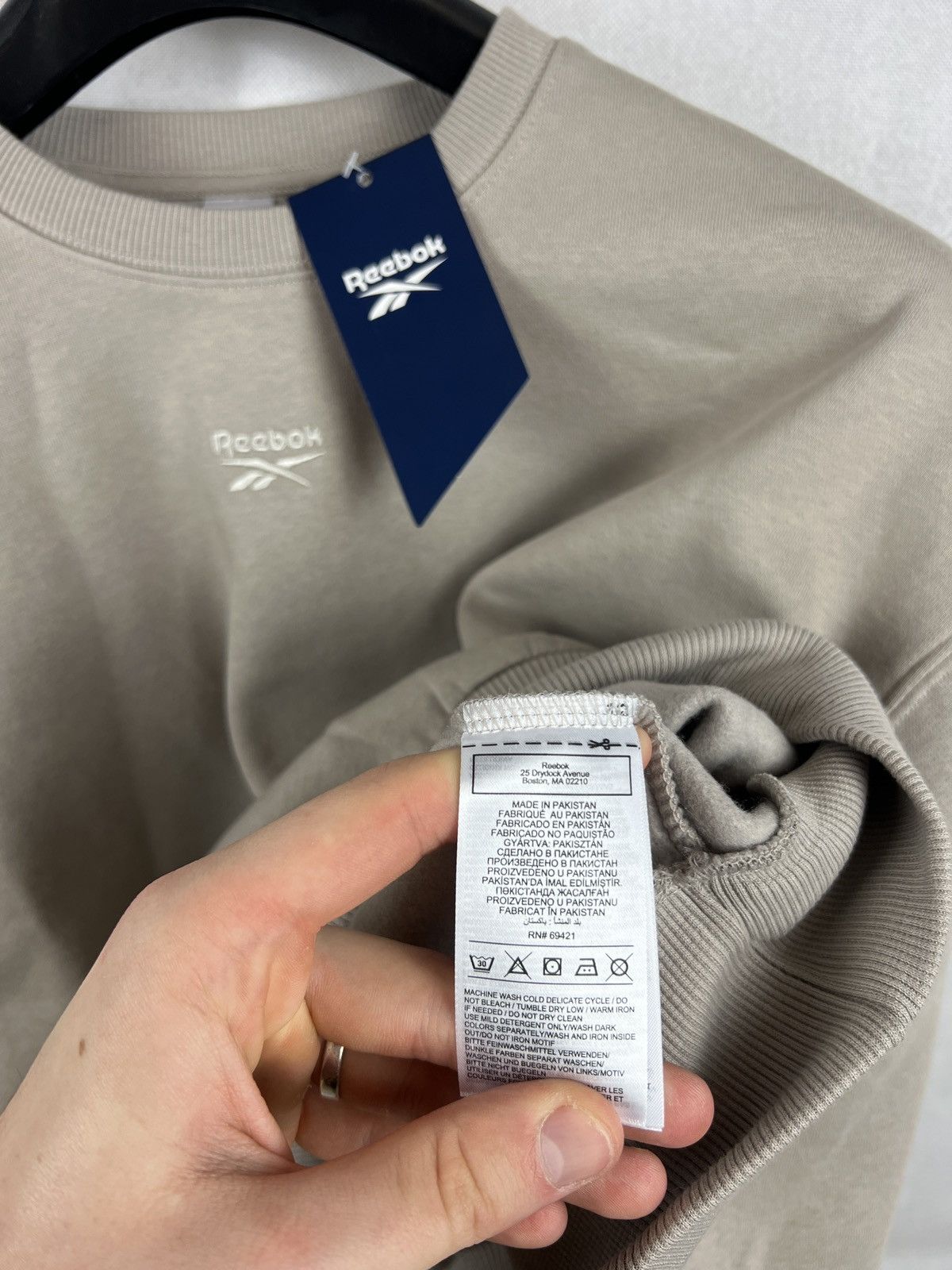 Reebok Beige Reebok sweatshirt (new with tags) Size XL / US 12-14 / IT 48-50 - 7 Thumbnail