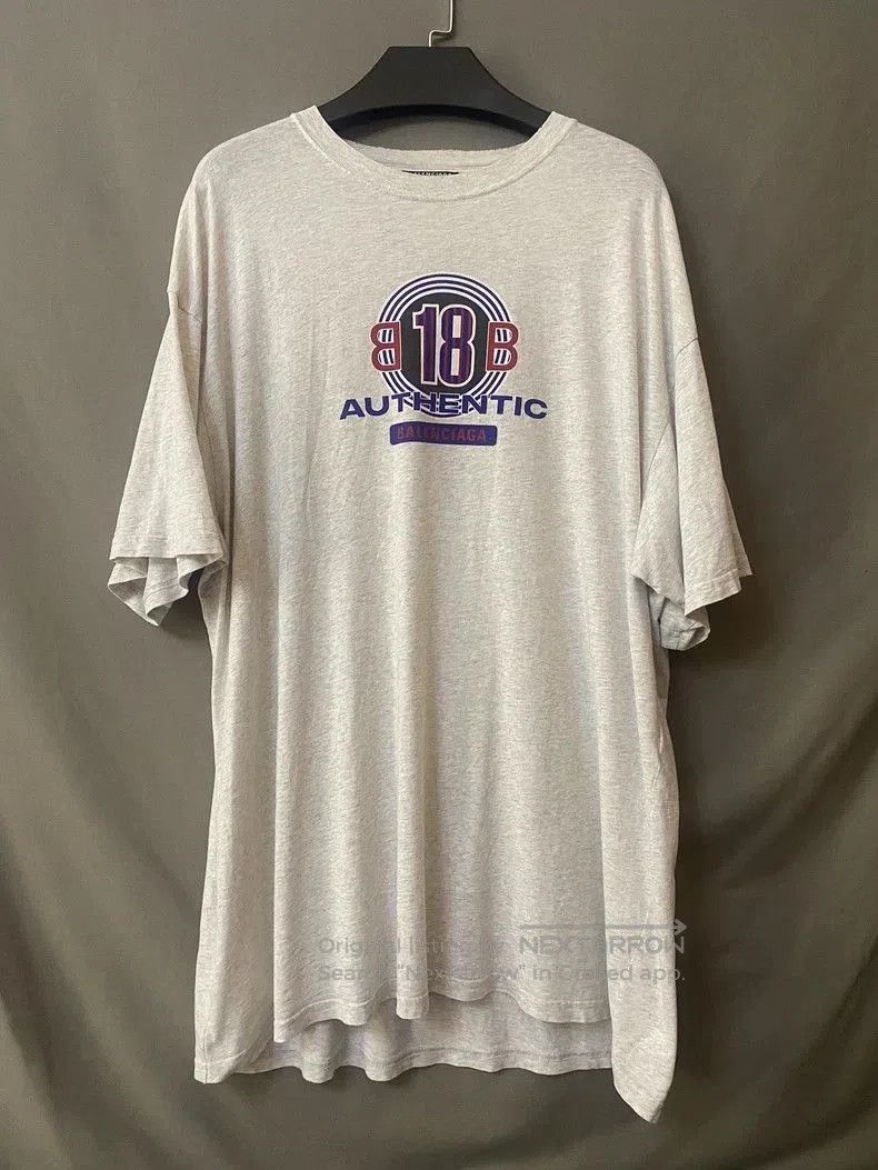 Balenciaga Balenciaga 2018 Double B Short Sleeve T. Size US XL / EU 56 / 4 - 1 Thumbnail
