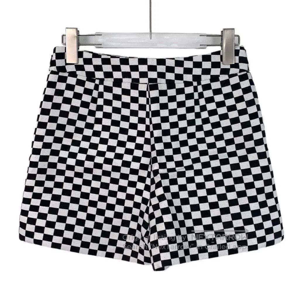 Dior dior black and white checkered cotton shorts. Size US 34 / EU 50 - 2 Thumbnail