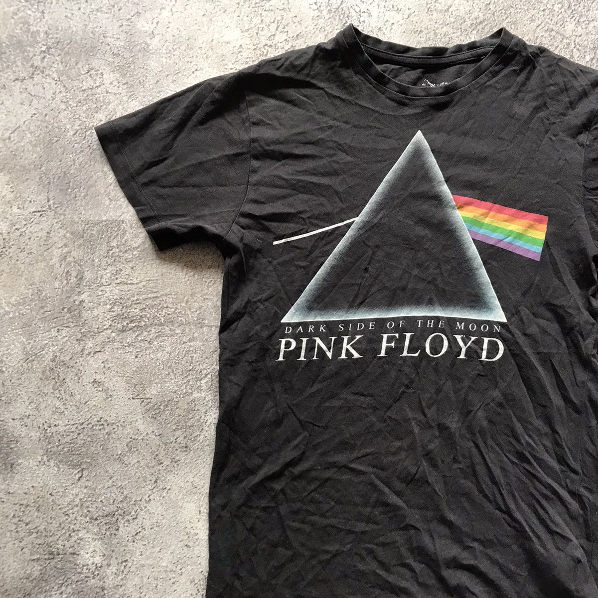 Vintage Vintage 90s Pink Floyd Graphic Tee Sun Faded Grunge Baggy S Size US S / EU 44-46 / 1 - 3 Thumbnail