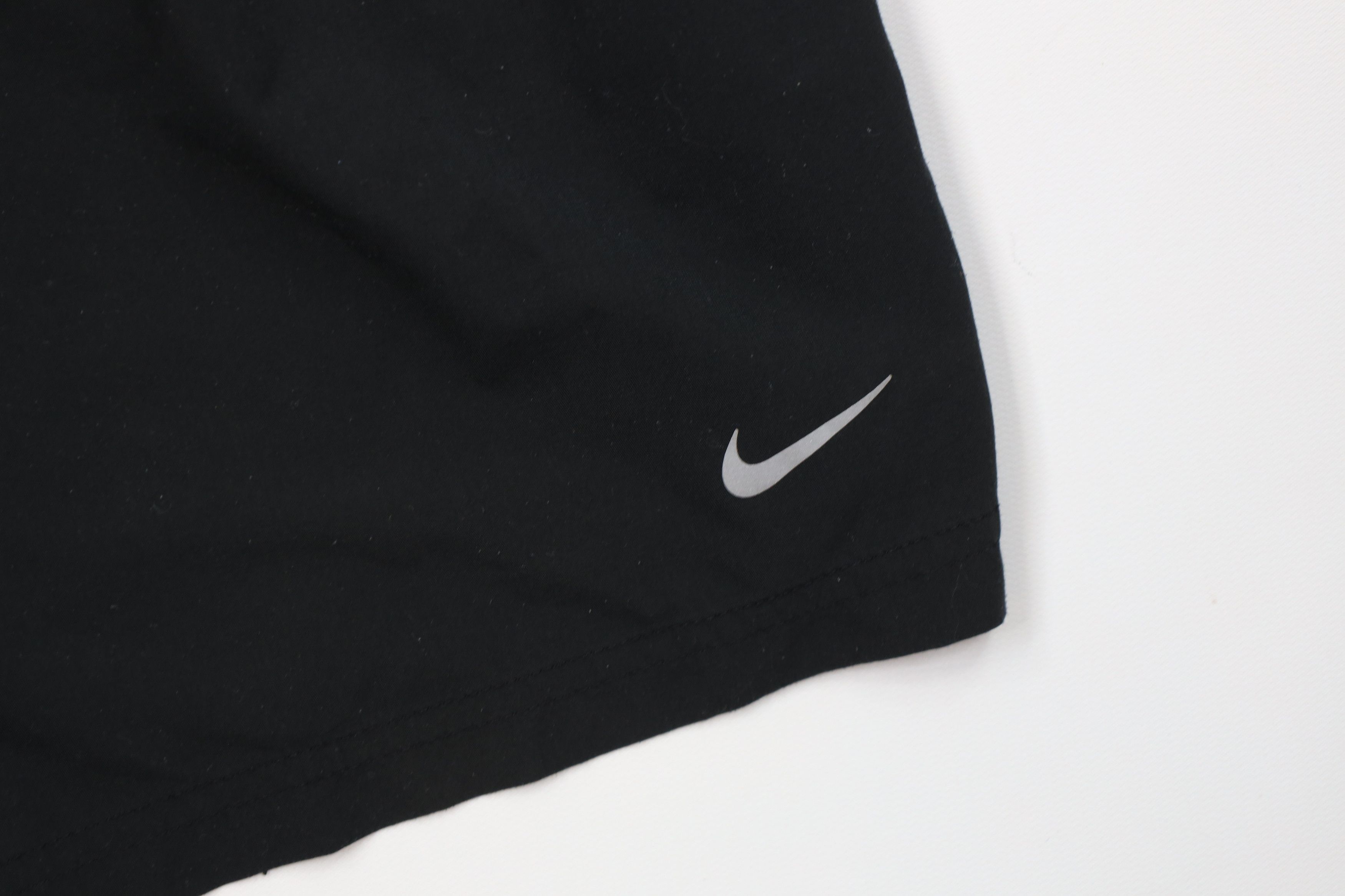 Nike Vintage Y2K Nike Mini Swoosh Reflective Lined Shorts Black Size US 32 / EU 48 - 5 Thumbnail