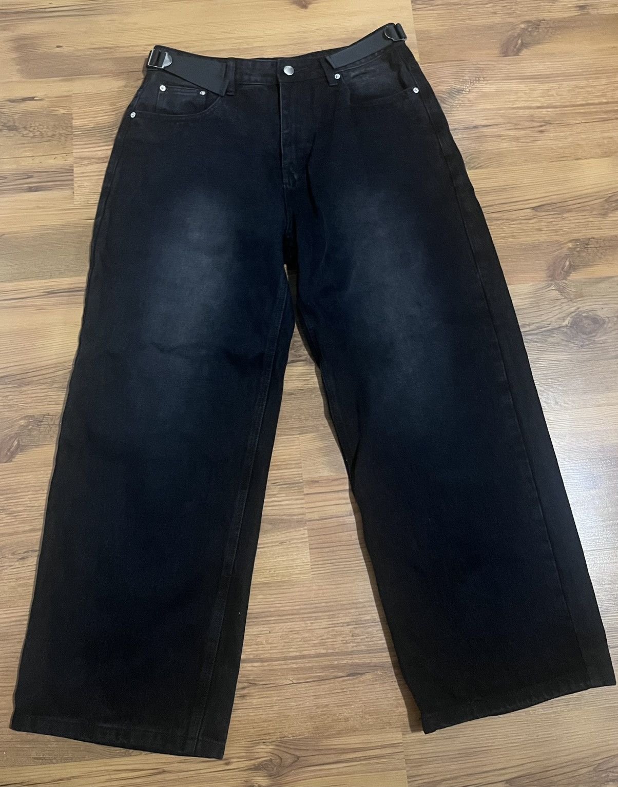 Vintage Adjustable Baggy Jeans Size US 32 / EU 48 - 1 Thumbnail