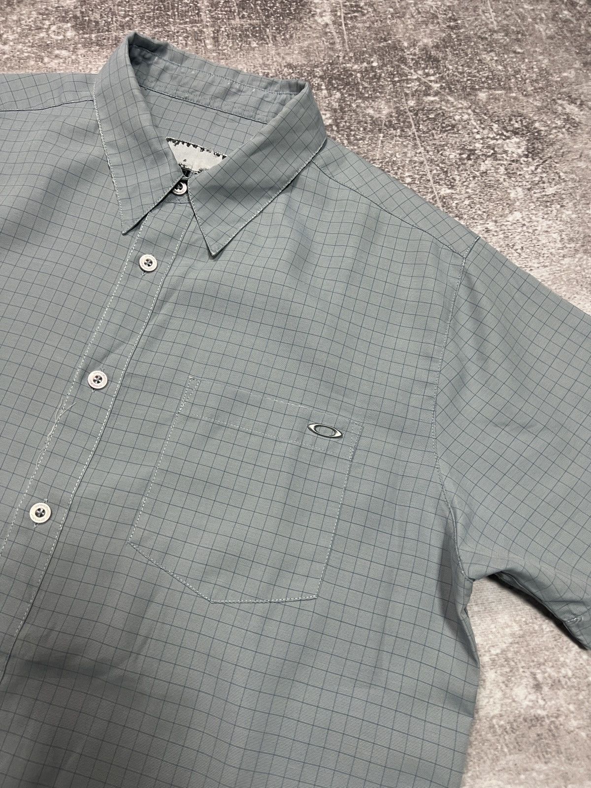 Oakley 90’s Oakley Shirt button up Rayon Metal Logo Size US L / EU 52-54 / 3 - 3 Thumbnail